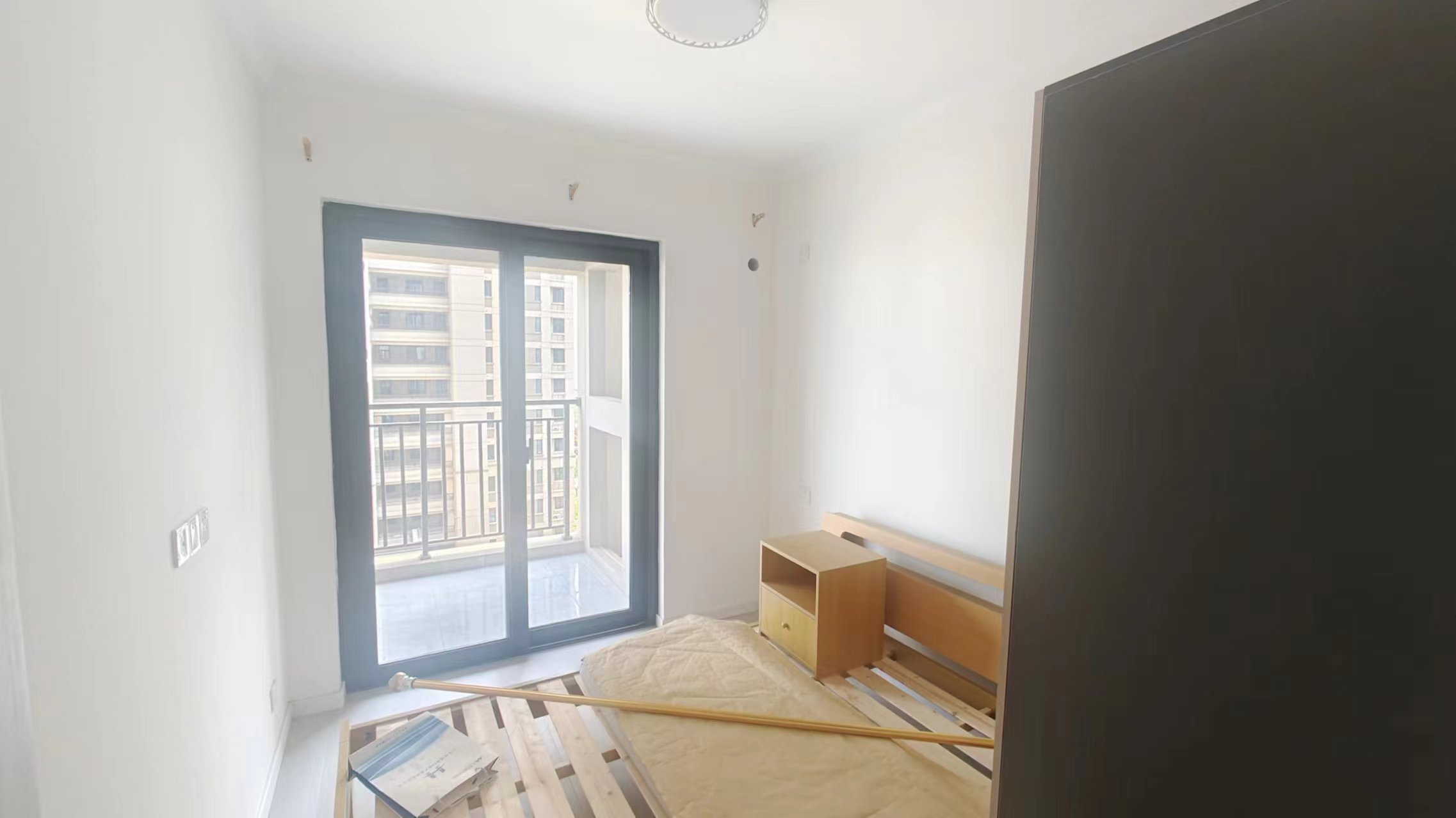 绿地江海图 3室2厅1卫 87m&sup2;