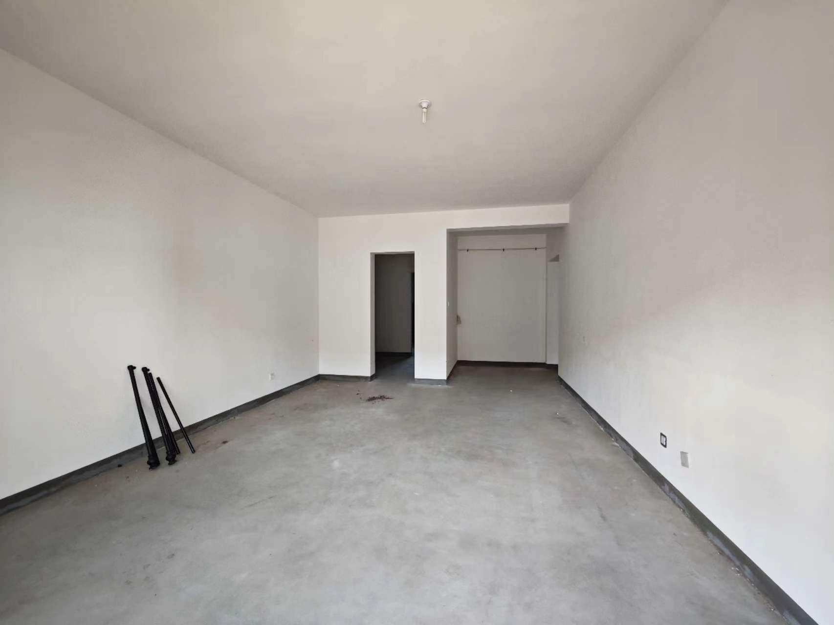 南通壹城水清木华 4室2厅2卫 233.00m&sup2;