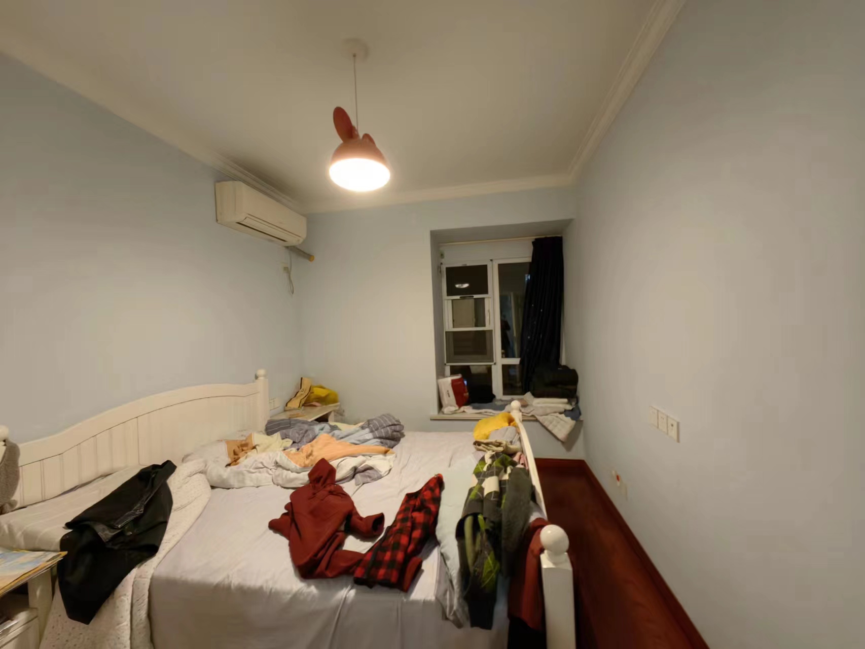 中海碧林湾 3室2厅1卫 97m&sup2;