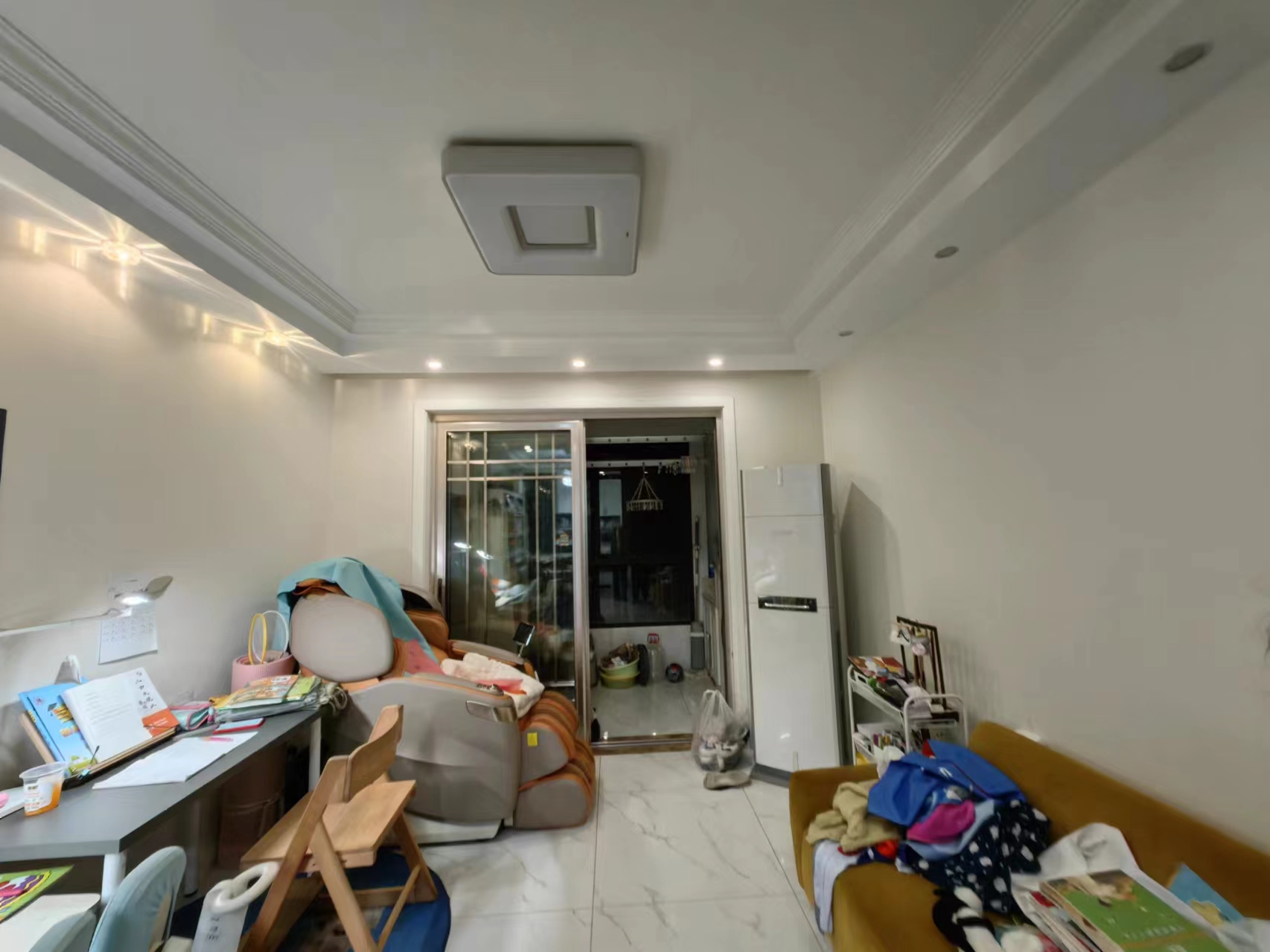中海碧林湾 3室2厅1卫 97m&sup2;