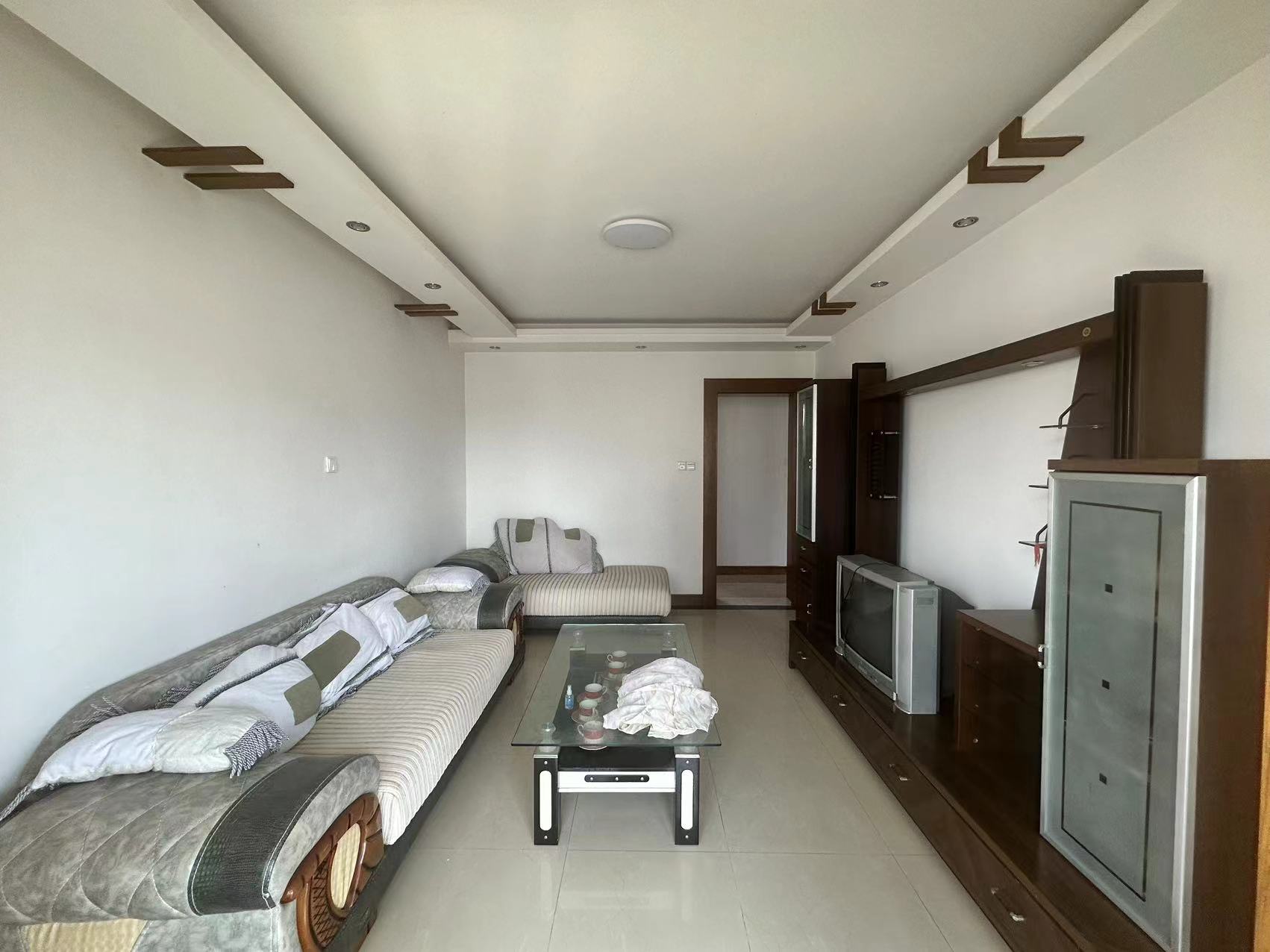 城东小区 2室2厅1卫 90m²