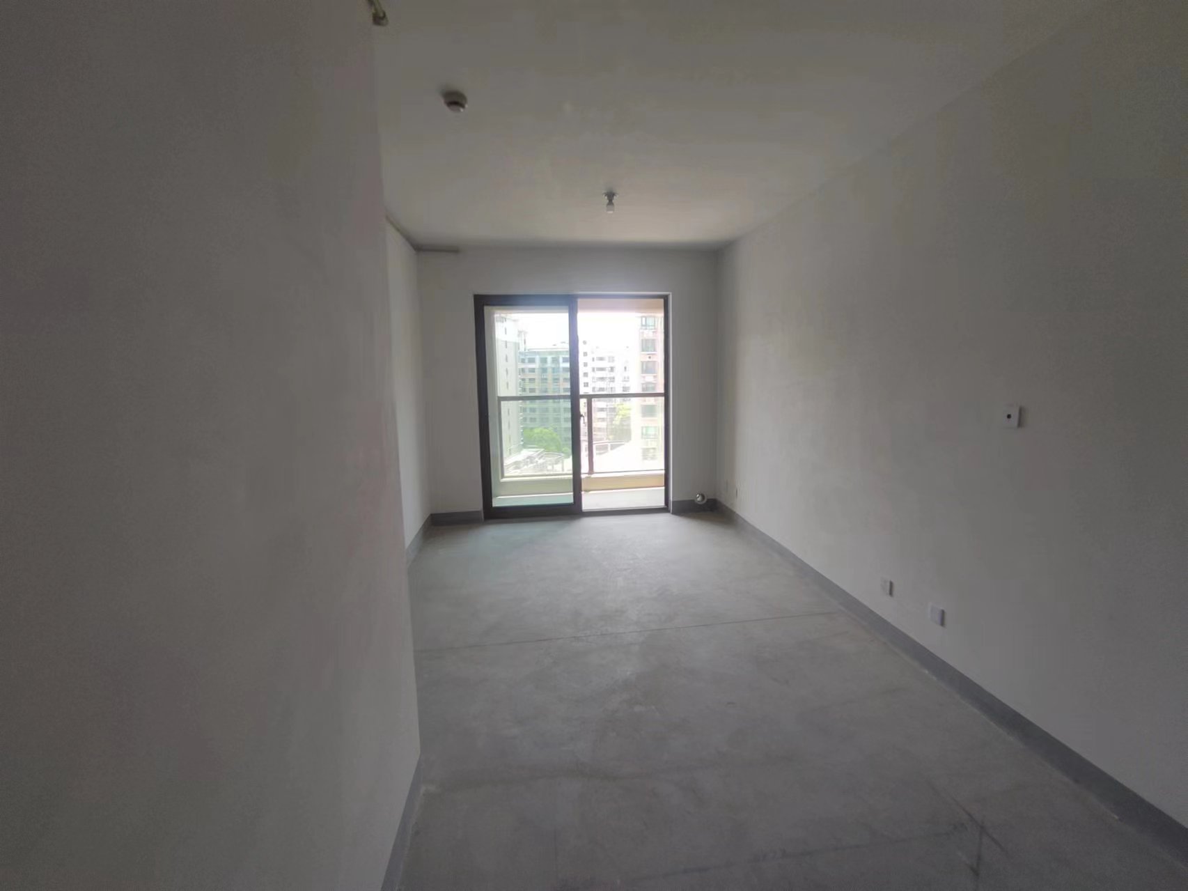 阳光悦城 2室1厅1卫 77m&sup2;