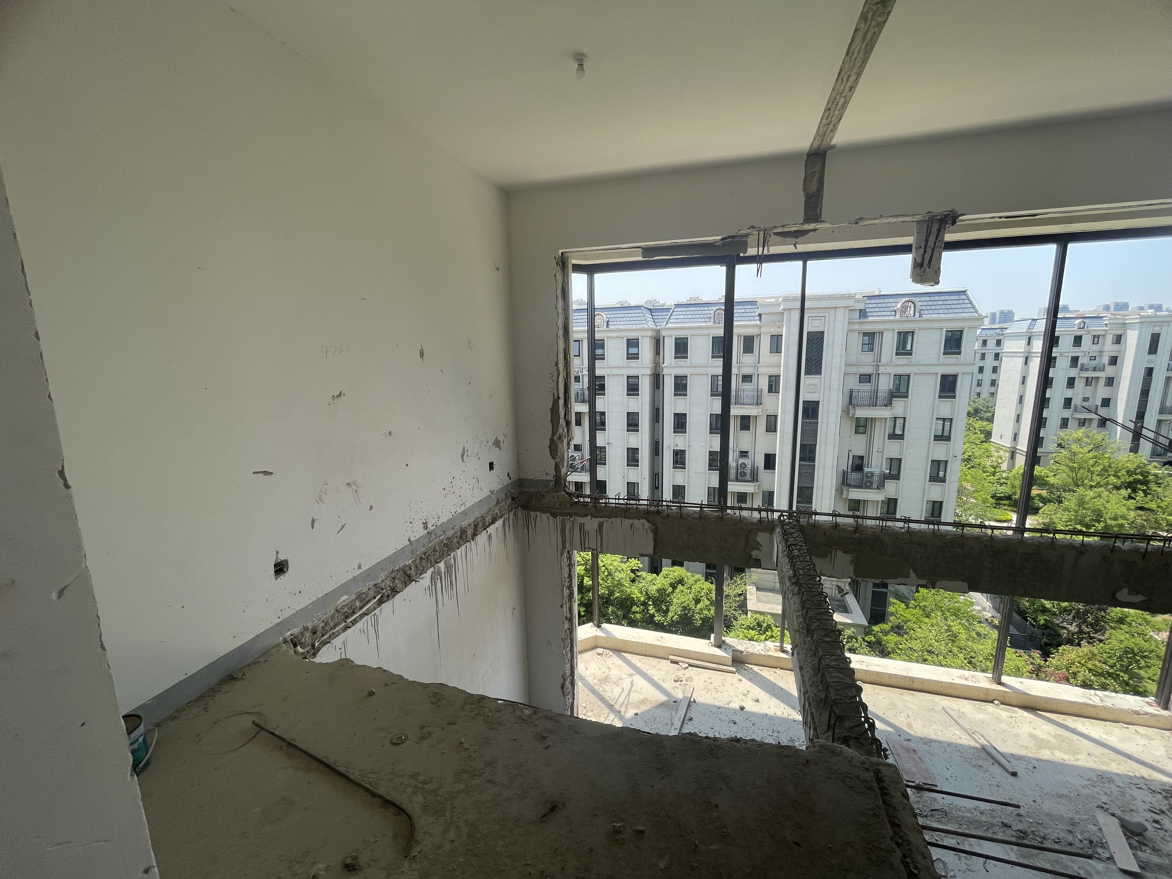 中海铂樾府 5室2厅3卫 208.66m&sup2;