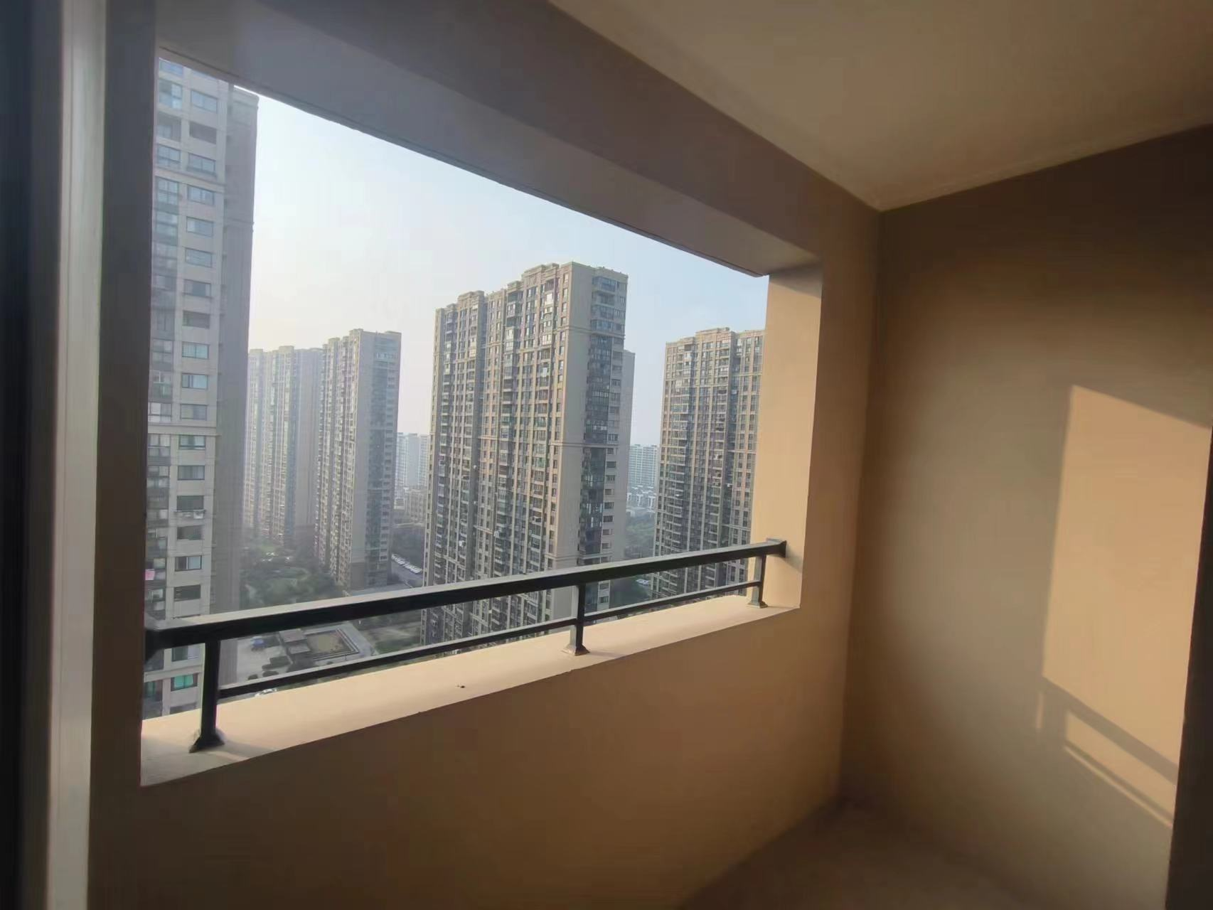 中海碧林湾 4室2厅2卫 128.00m&sup2;