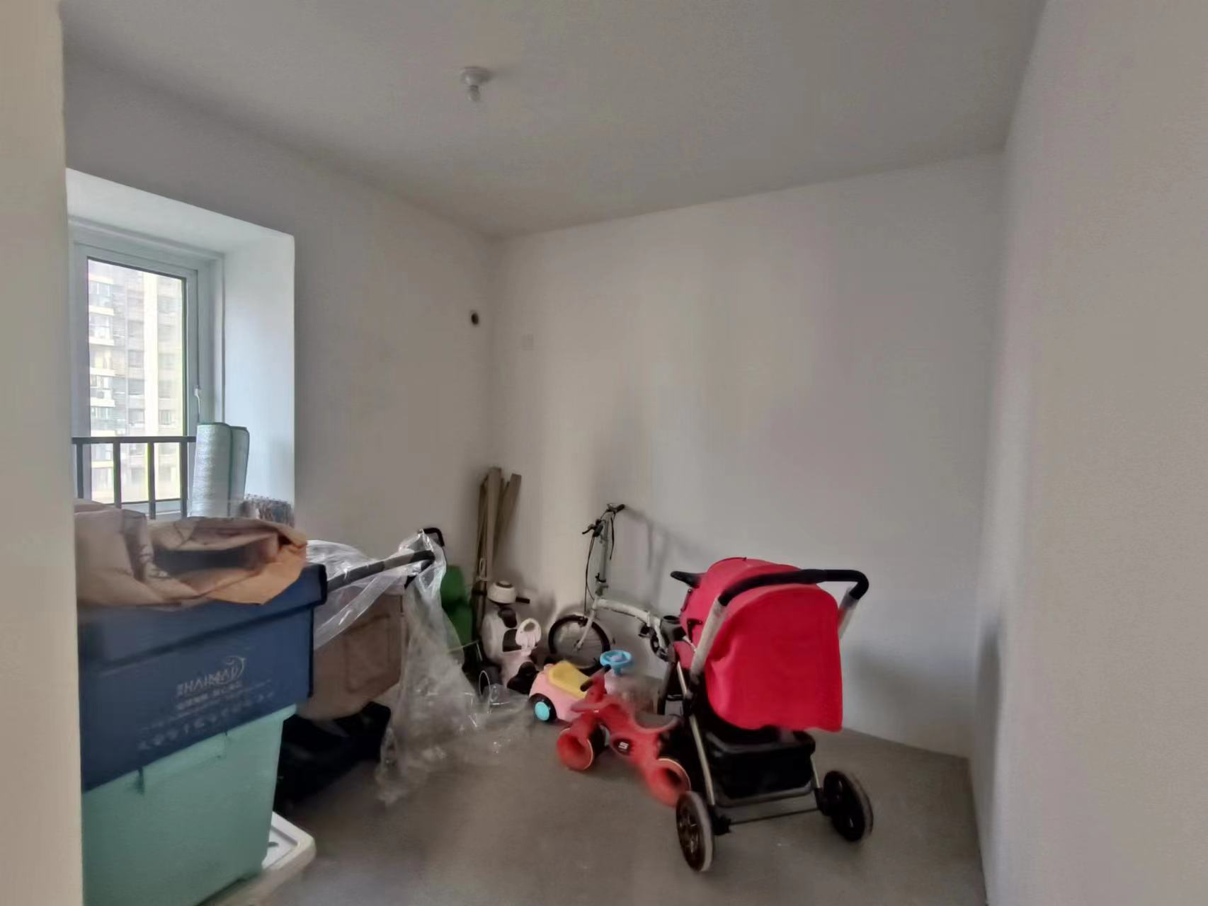 中海碧林湾 4室2厅2卫 128.00m&sup2;