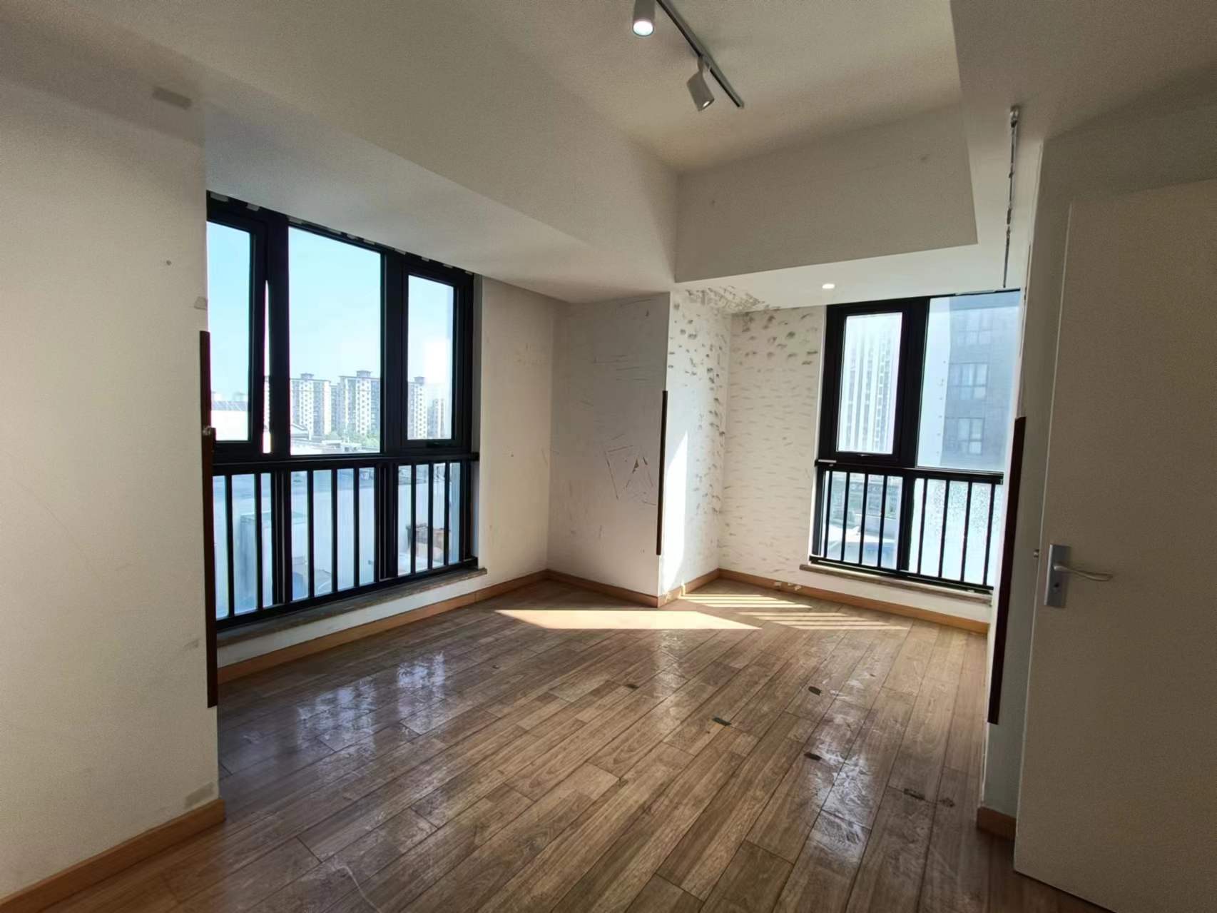 南通万达广场 2室1厅1卫 68m&sup2;