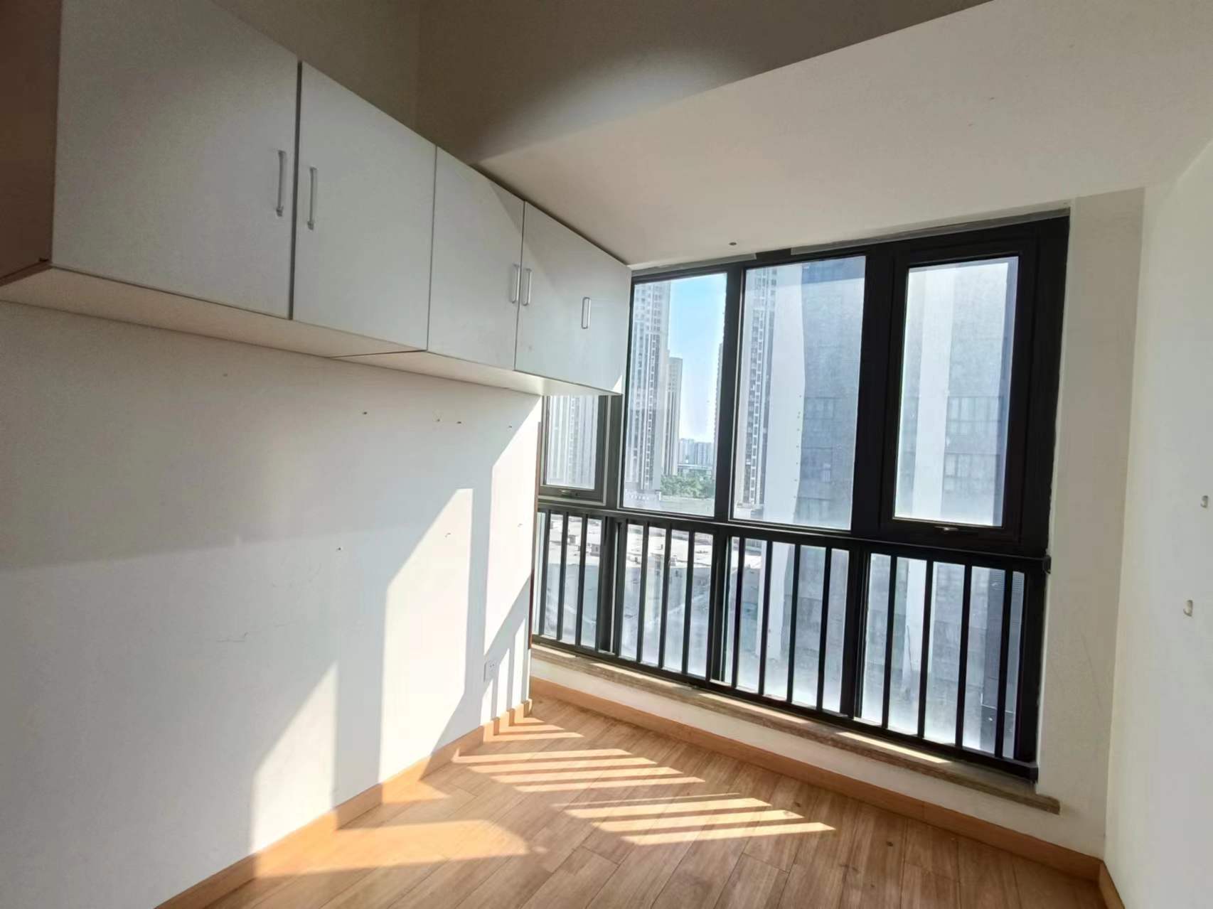 南通万达广场 2室1厅1卫 68m&sup2;