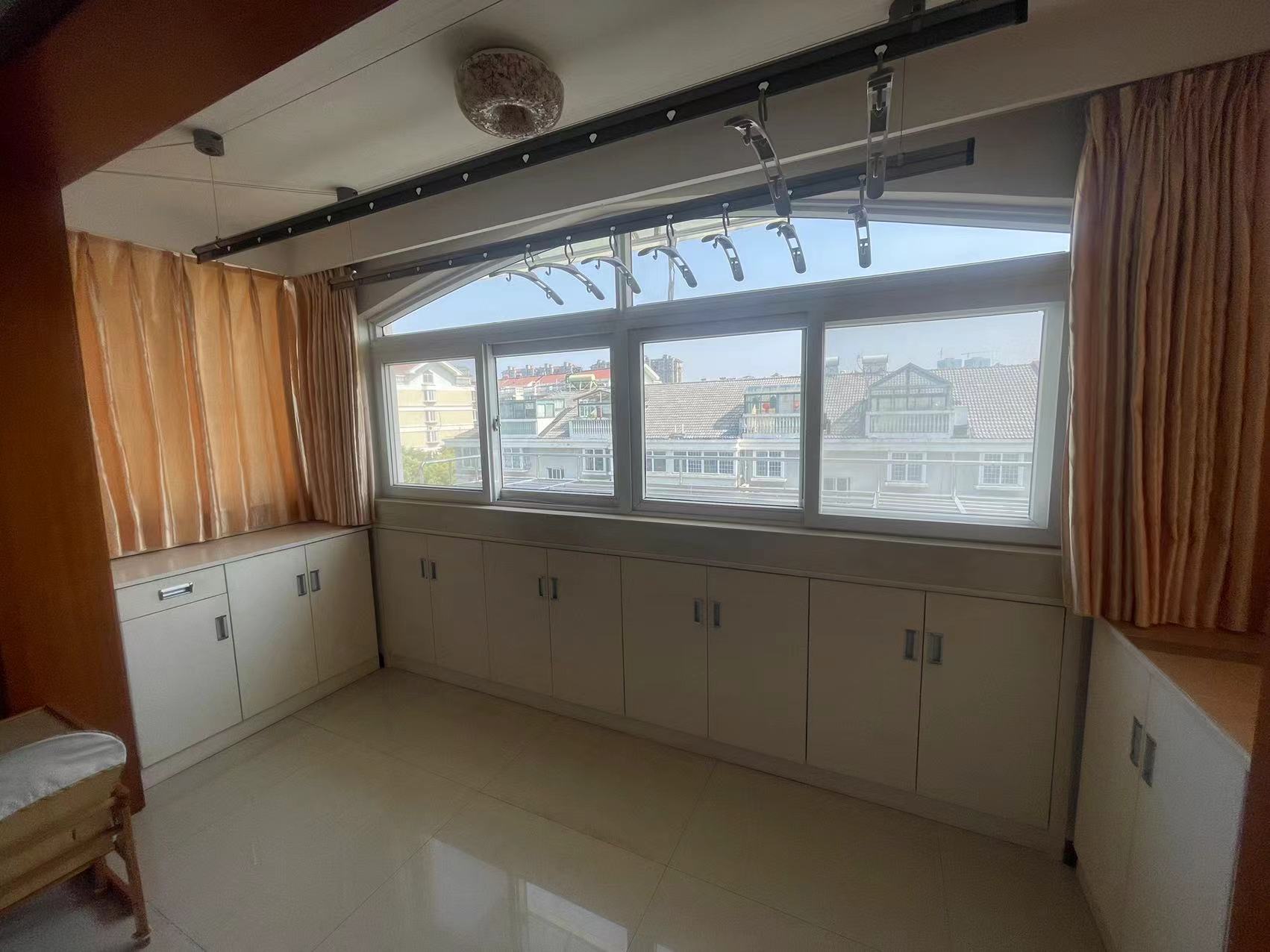 春晖花园 2室1厅1卫 109m&sup2;