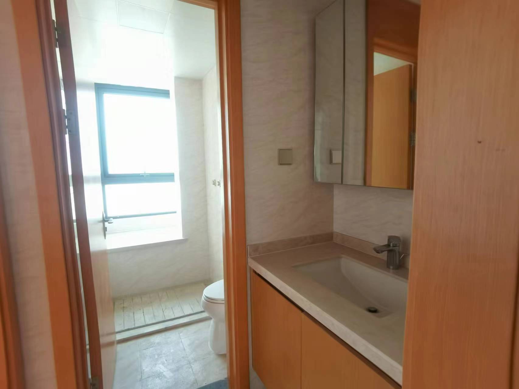 中南熙悦(南通经济技术开发区) 4室2厅2卫 122m&sup2;