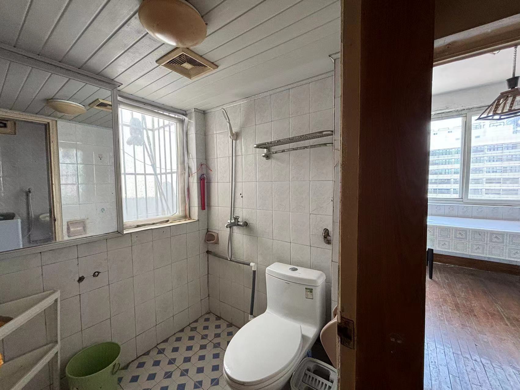 光明东村一期 1室1厅1卫 58.09m&sup2;