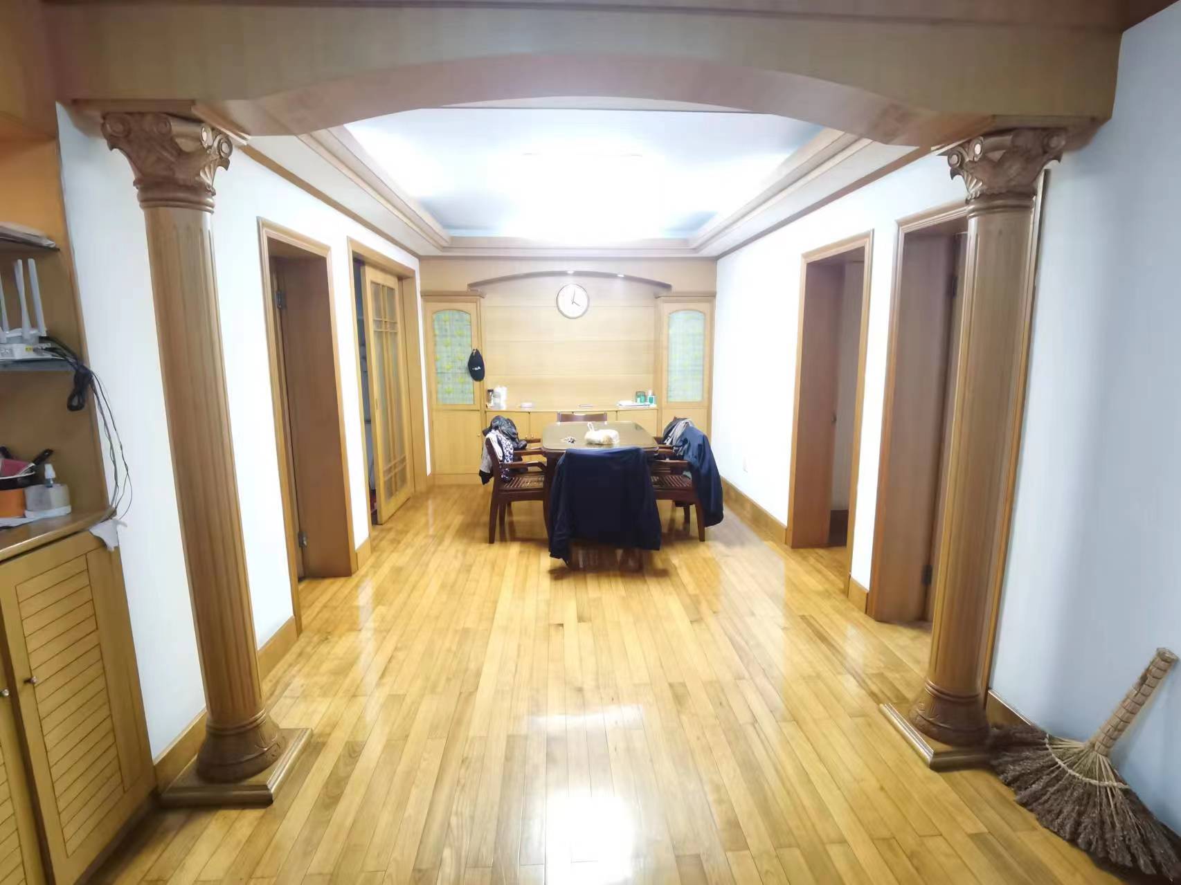 将军楼 3室2厅2卫 138.81m²