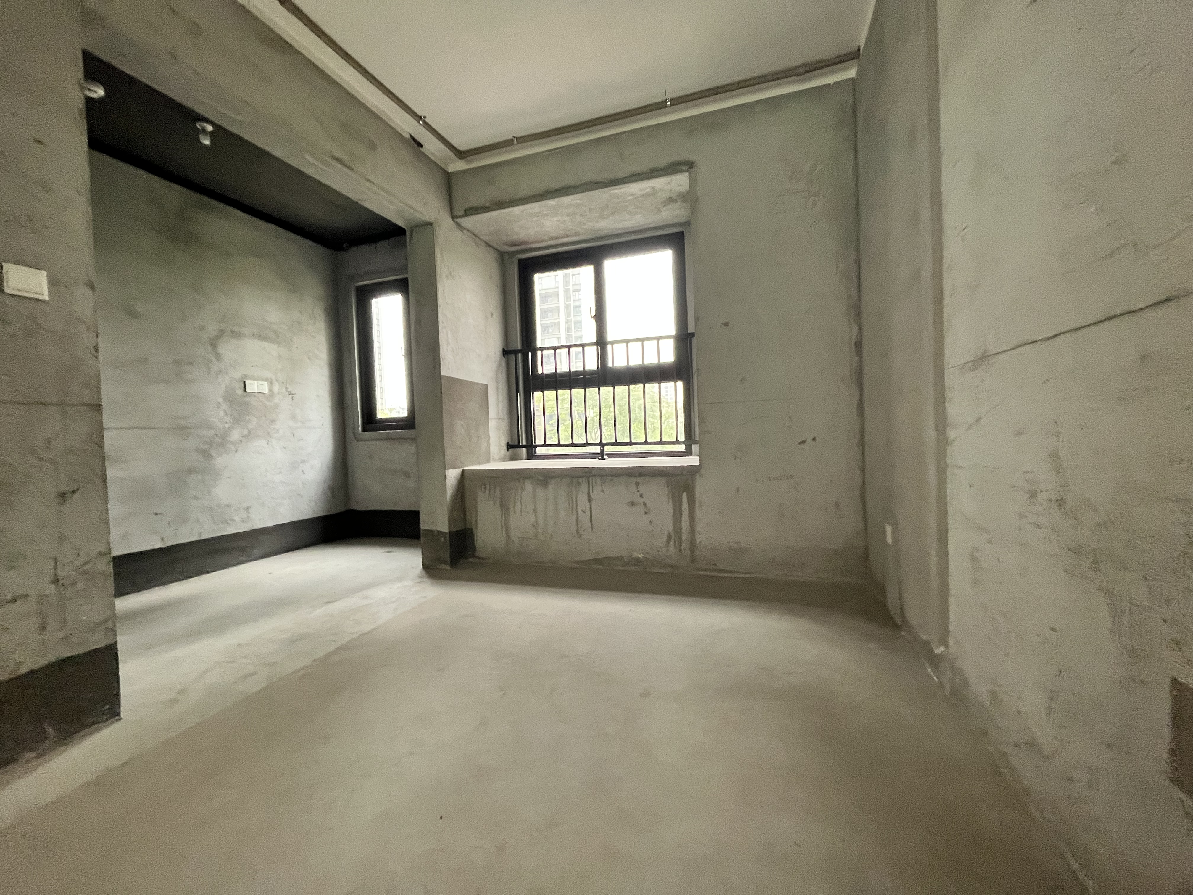 观澜台 4室2厅2卫 138m²