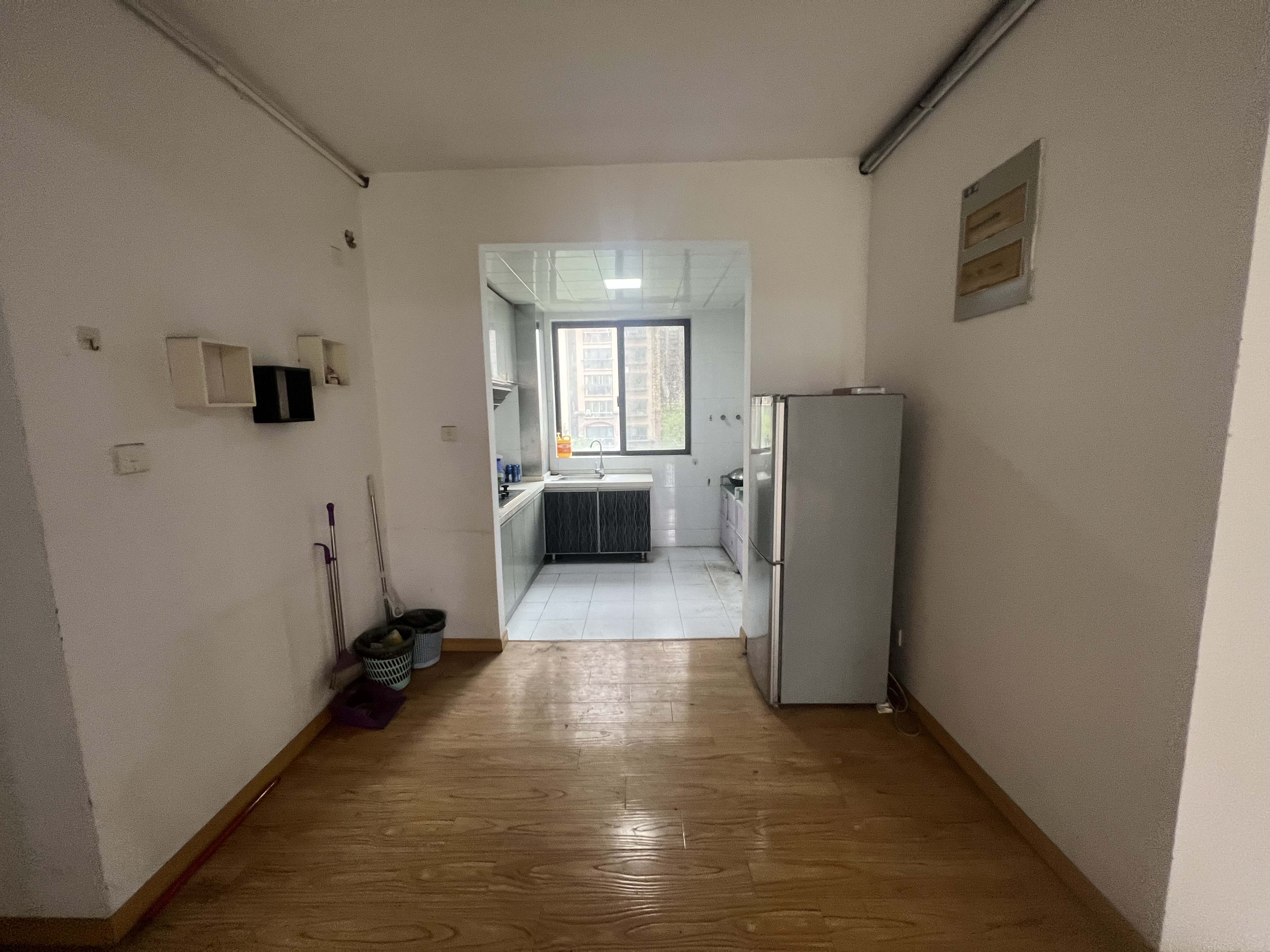 华强城一期 3室2厅2卫 131.93m&sup2;