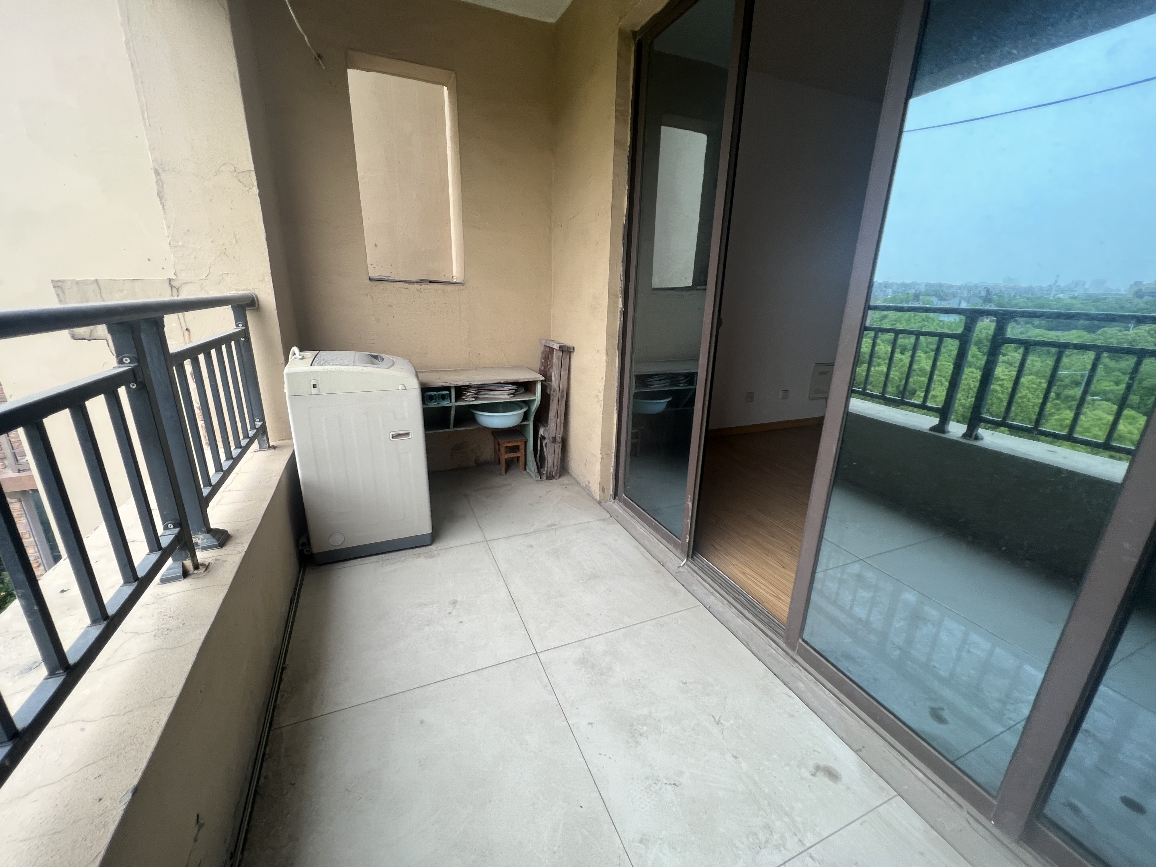 华强城一期 3室2厅2卫 131.93m&sup2;
