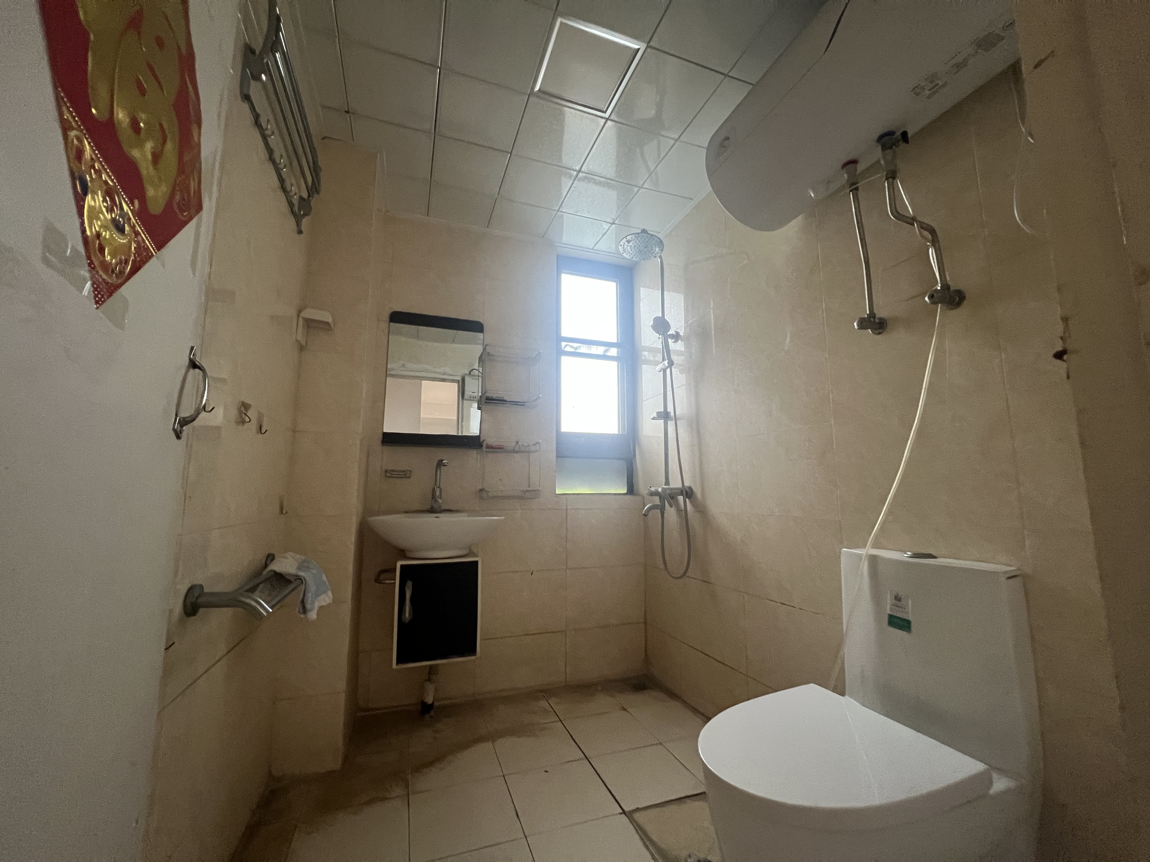 华强城一期 3室2厅2卫 131.93m&sup2;