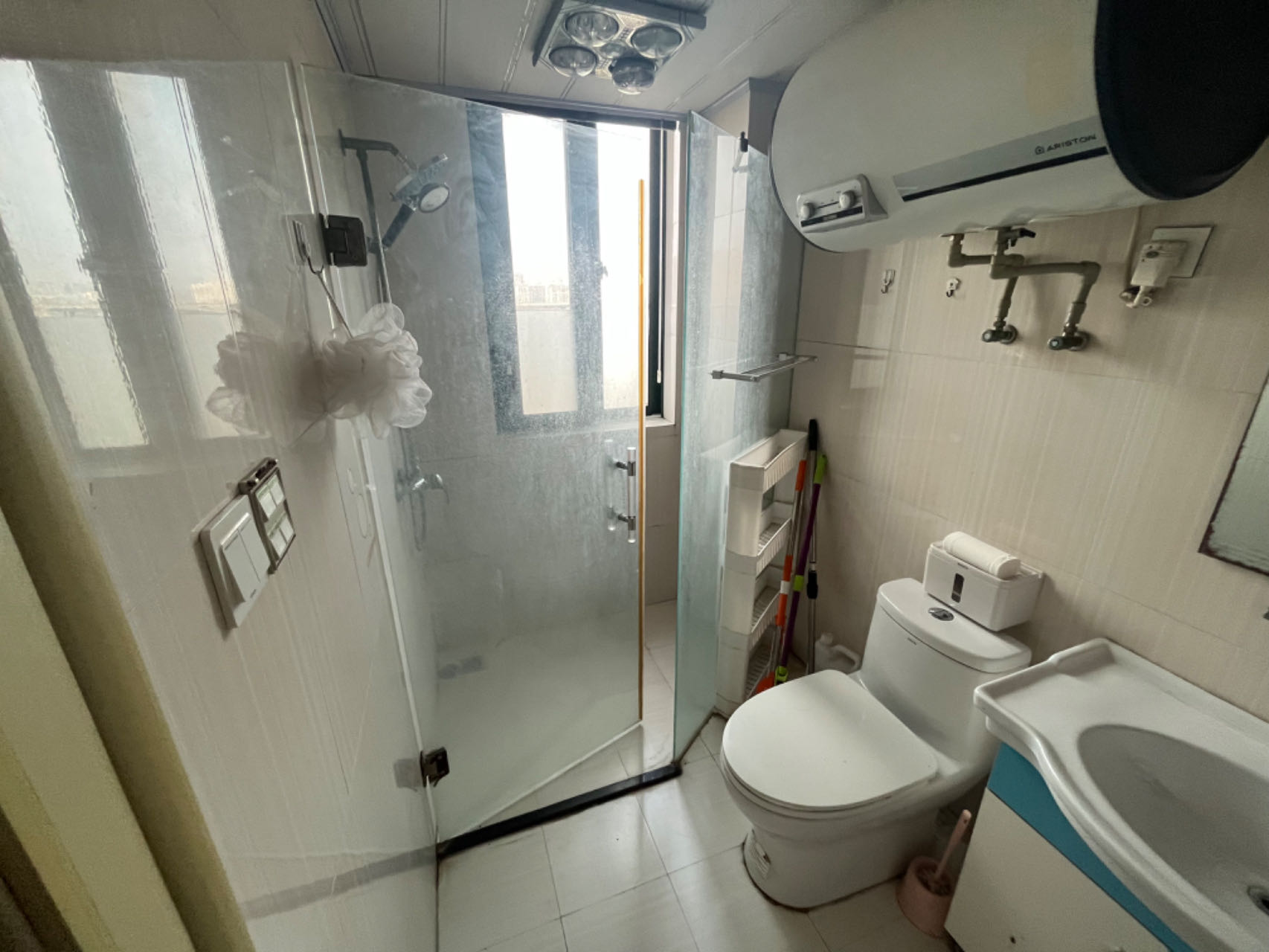 凤凰莱茵苑 2室1厅1卫 82m&sup2;