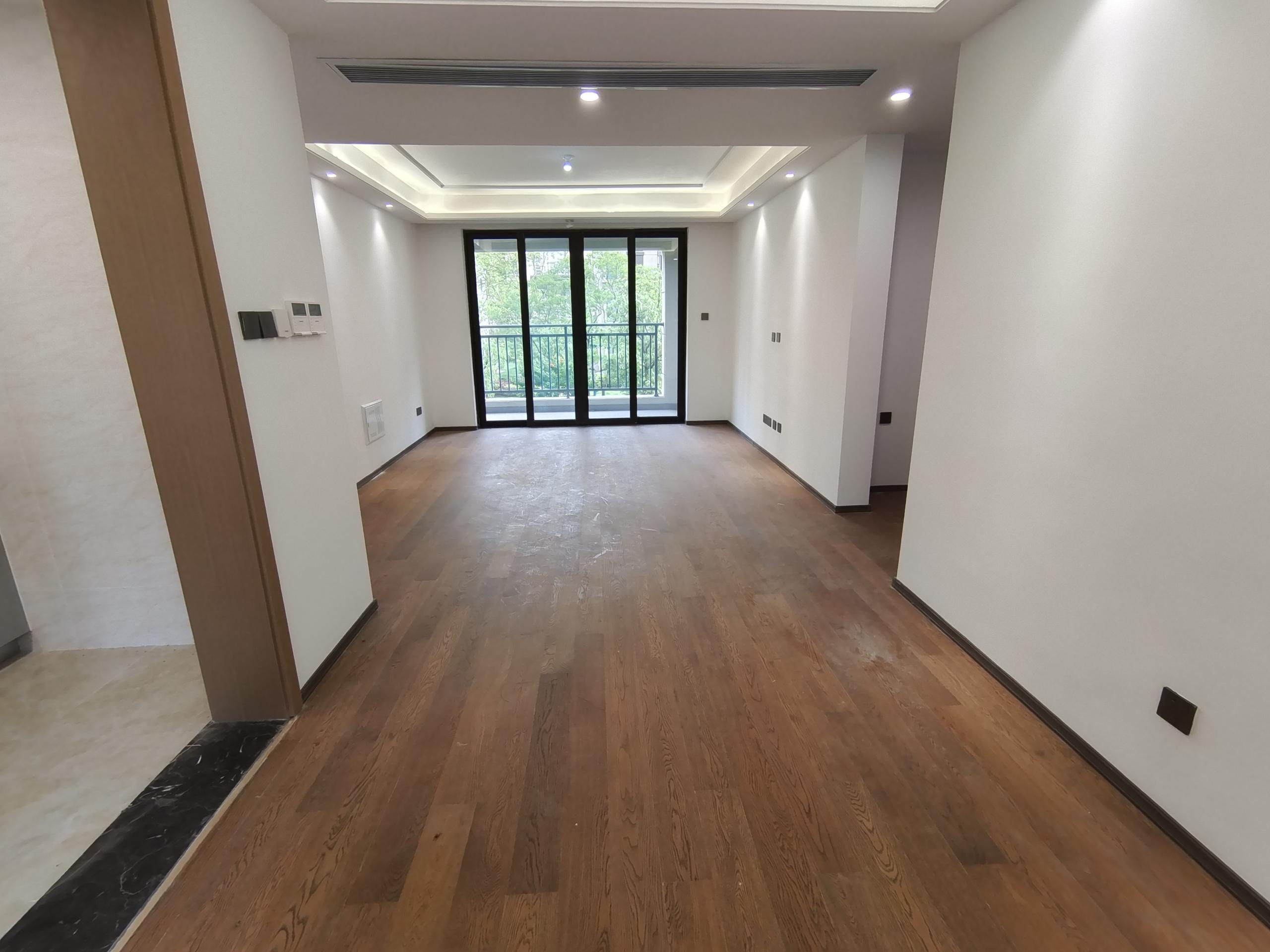 春风南岸东园 4室2厅2卫 122m²