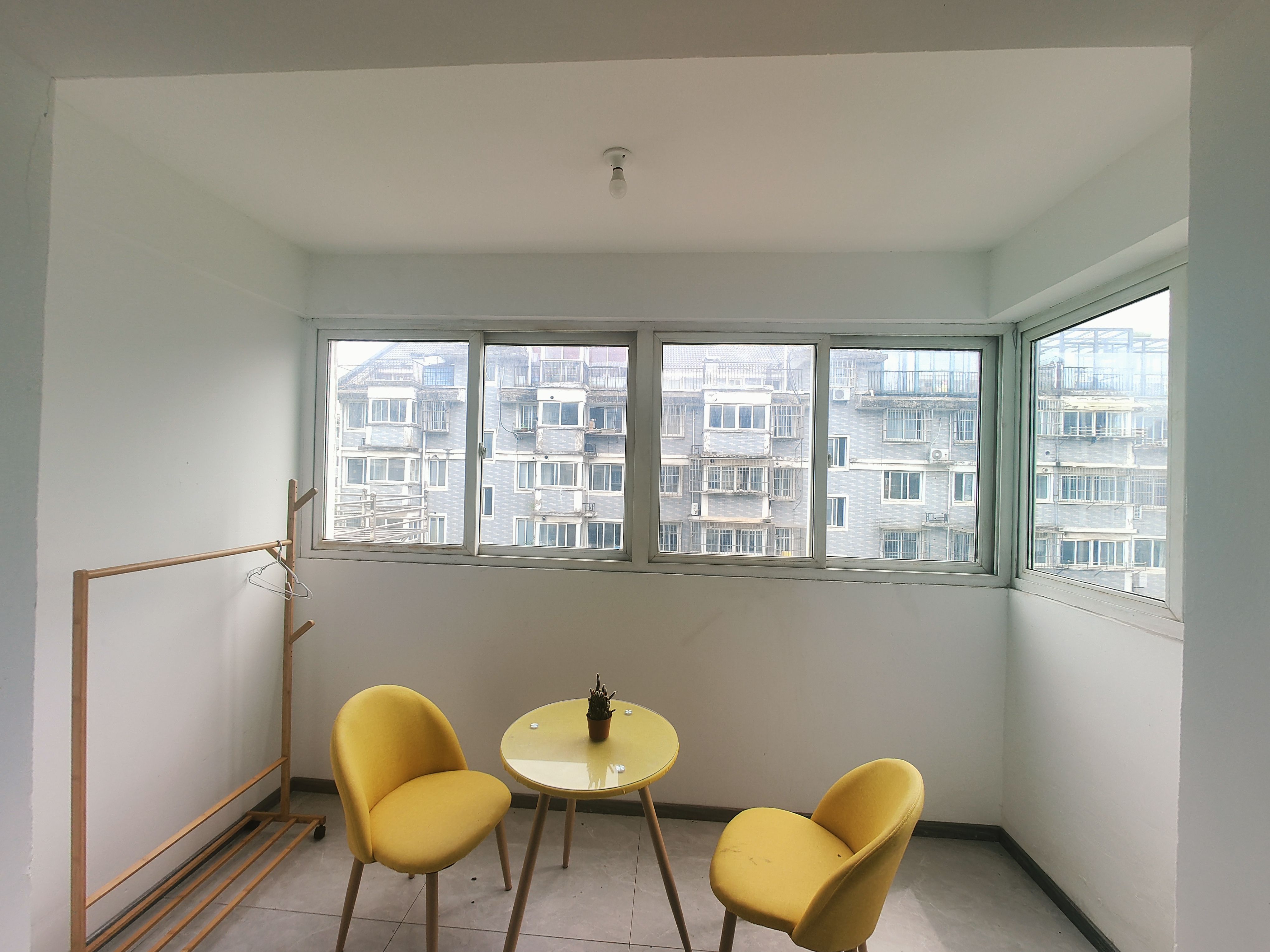 城山家园 2室1厅1卫 92m&sup2;