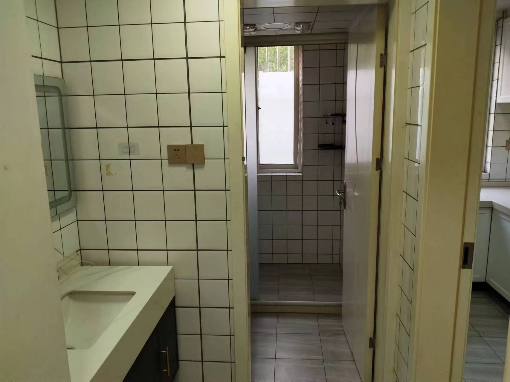 城港花苑 2室1厅1卫 60.1m&sup2;