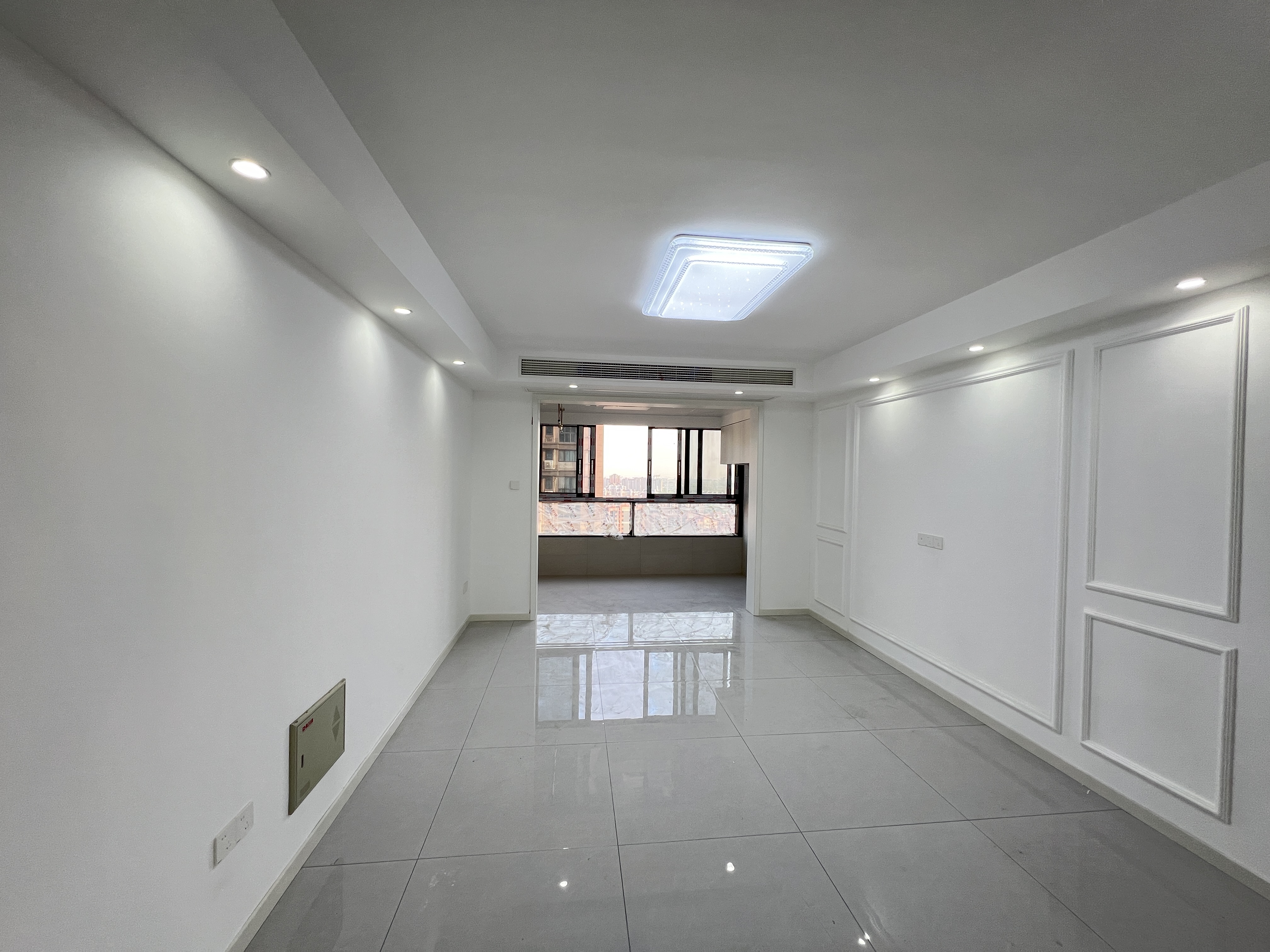 景瑞御府 3室2厅2卫 121.00m²