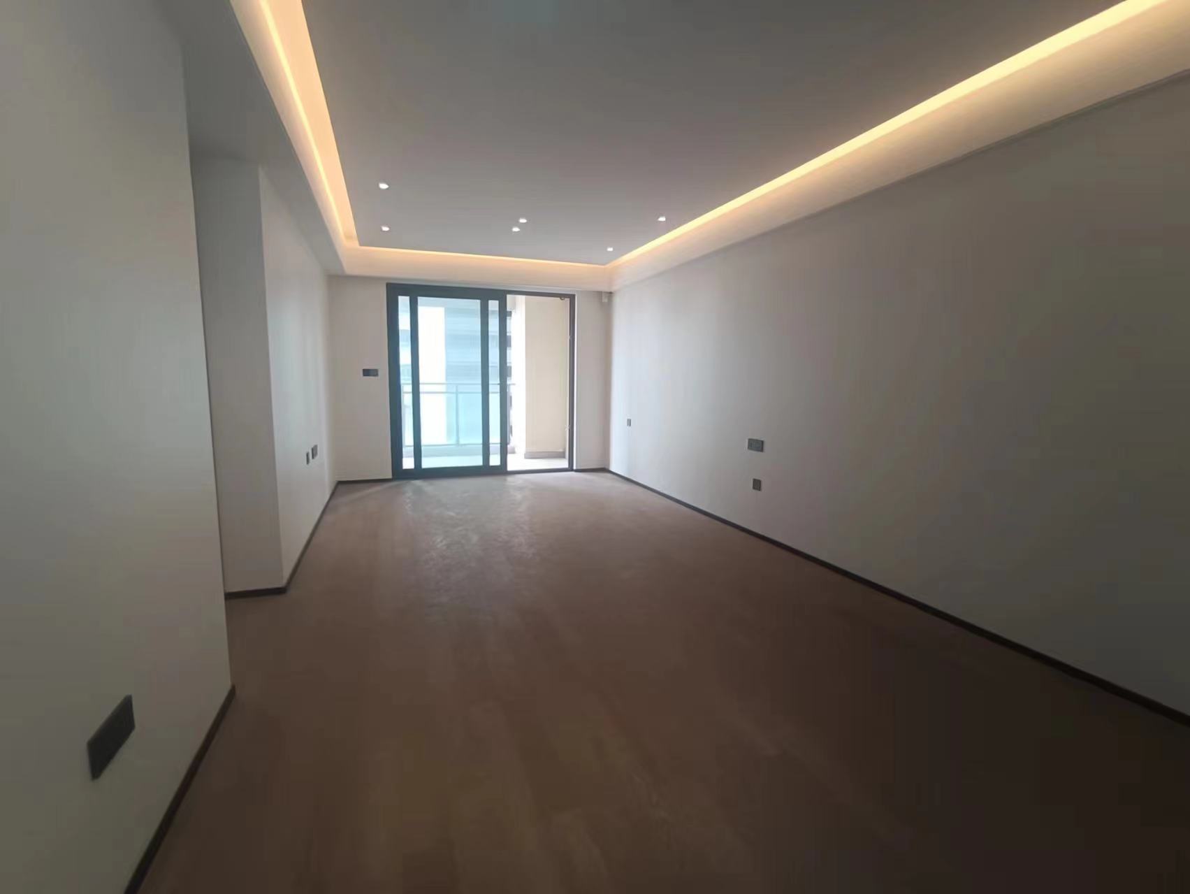 万科翡翠公园 3室2厅2卫 116.49m²