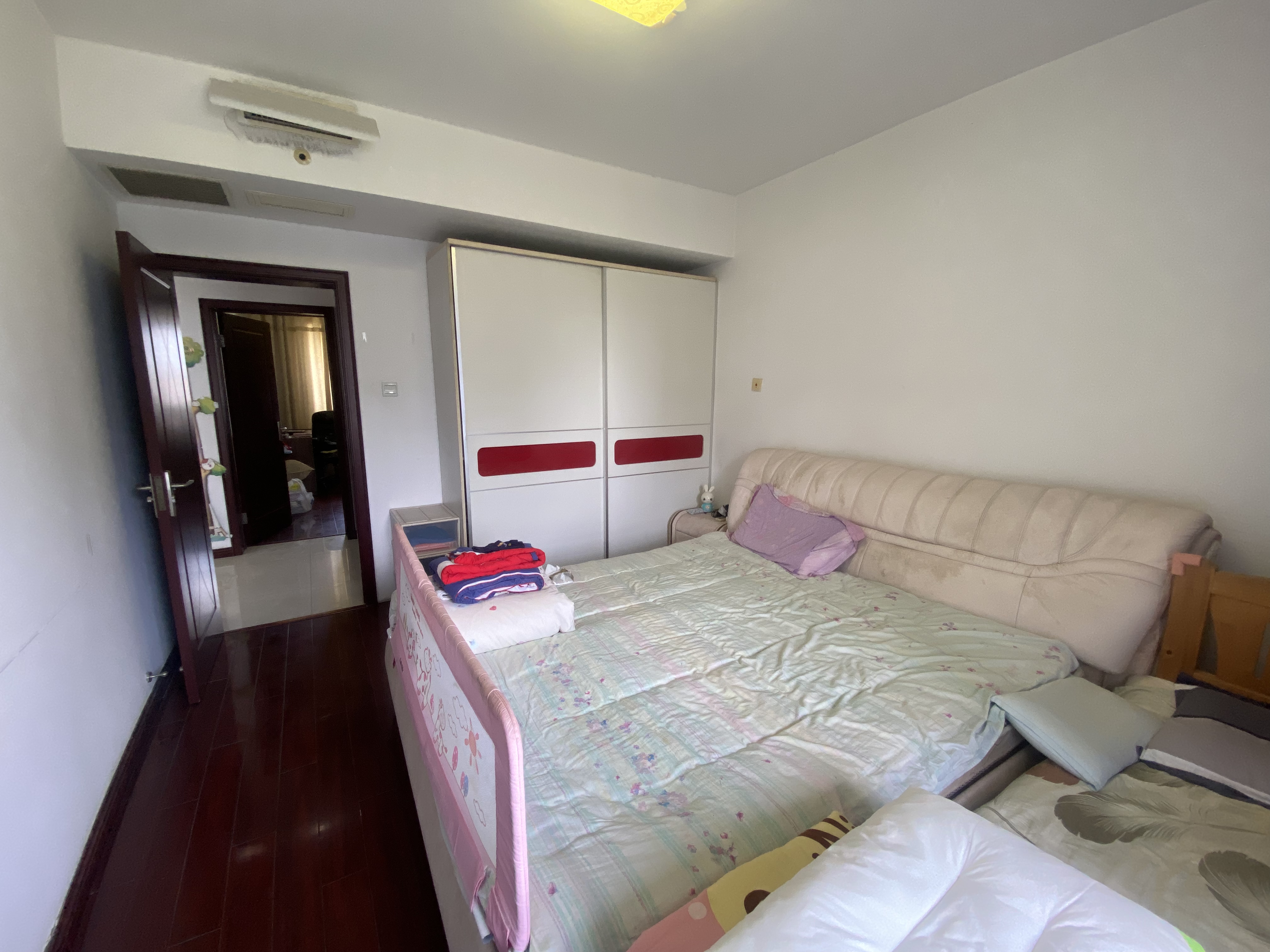 新城小区 3室2厅1卫 142.90m&sup2;