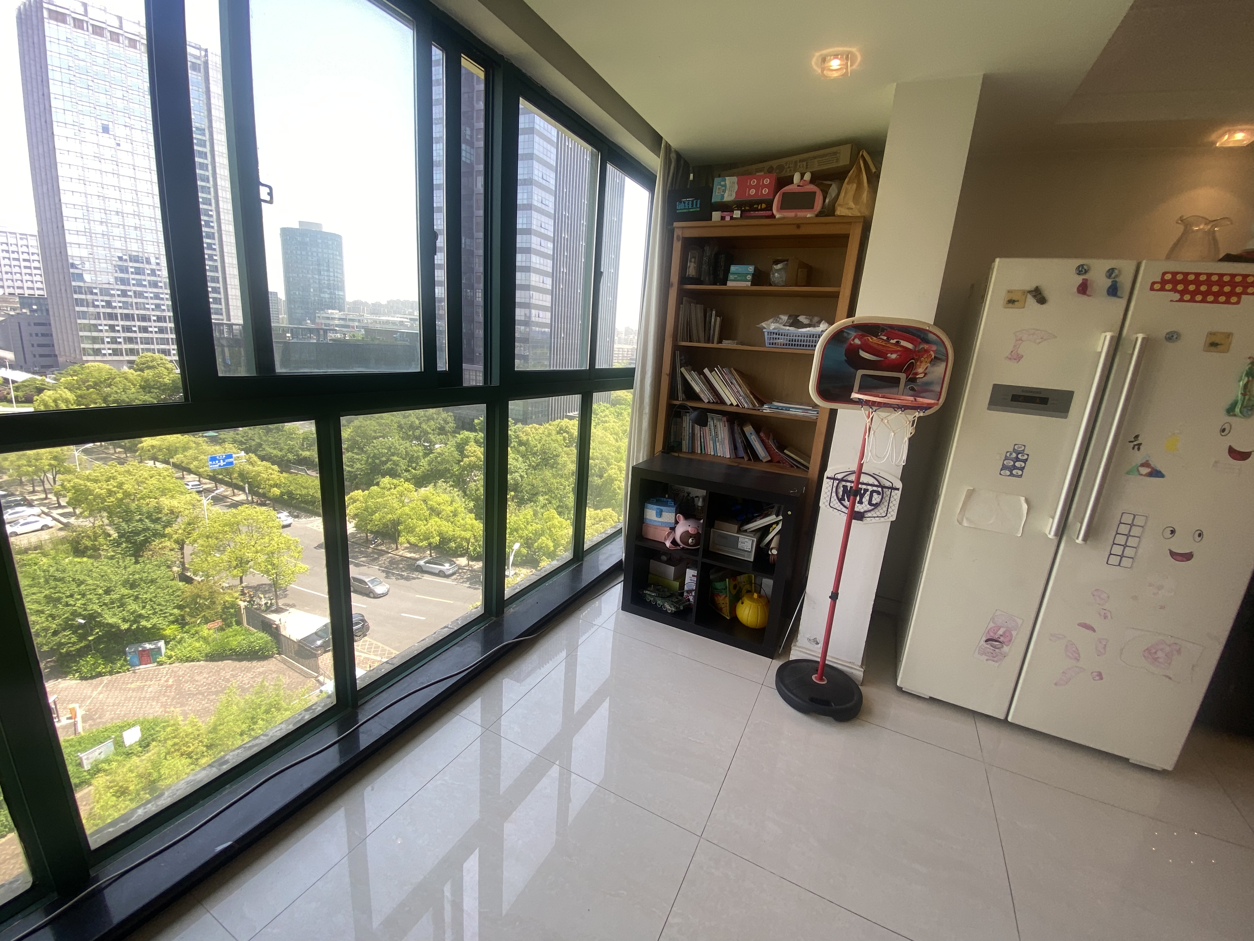 新城小区 3室2厅2卫 180.52m&sup2;