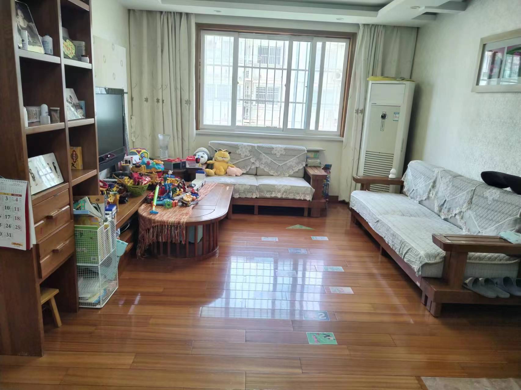 紫东花苑 3室2厅1卫 125.91m&sup2;