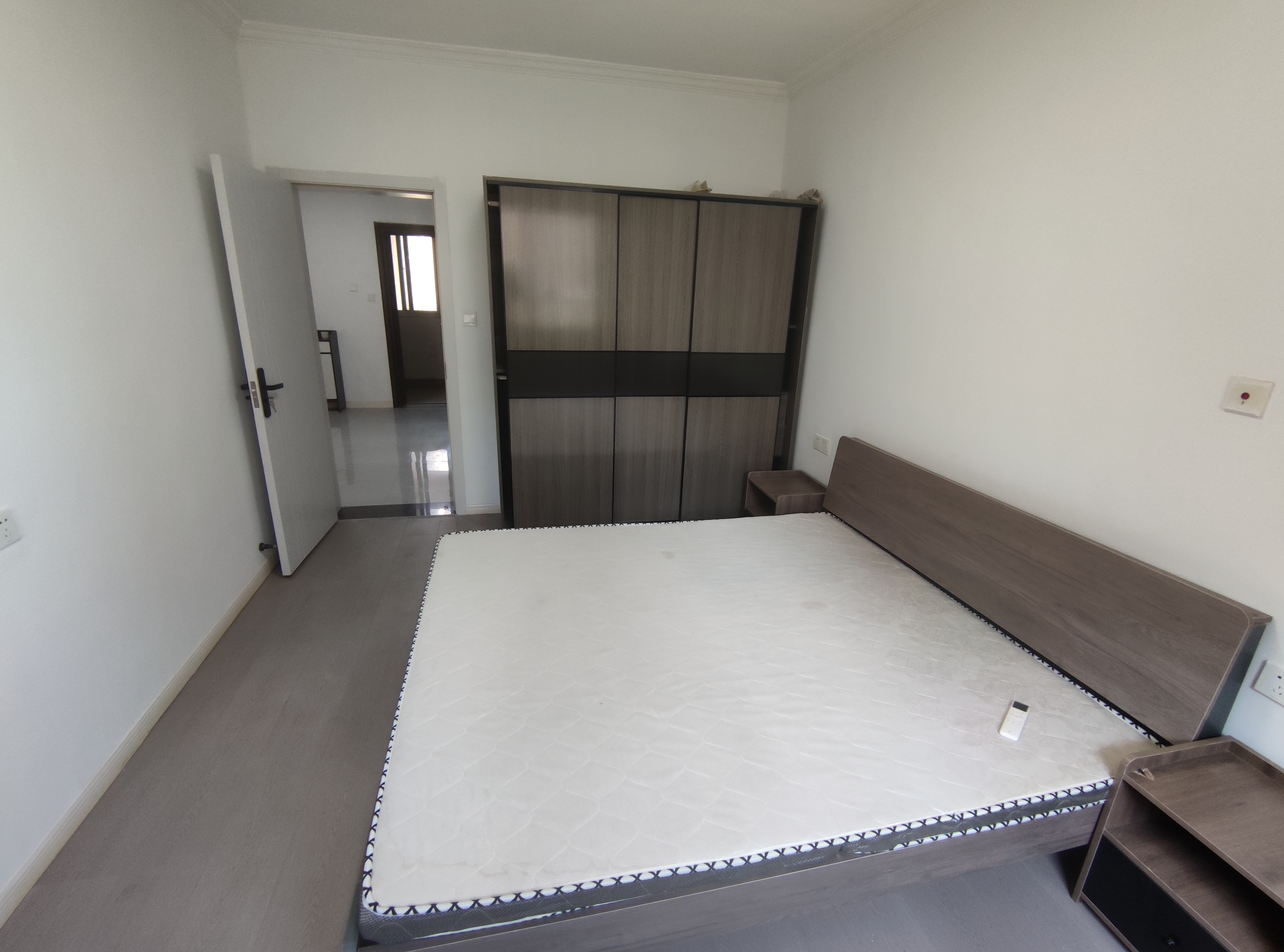 学士府 3室1厅1卫 85.00m&sup2;