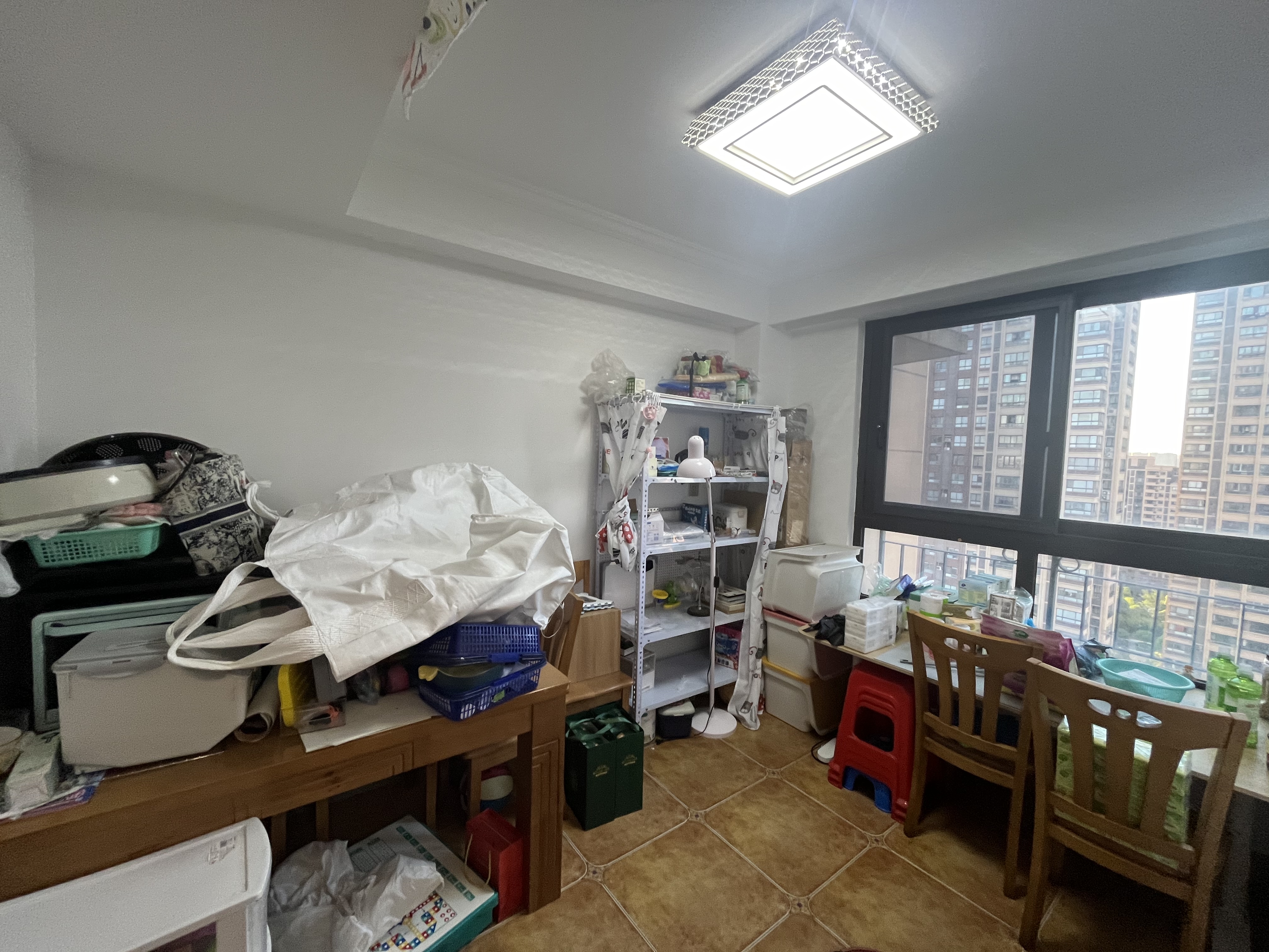 保利香槟国际 3室2厅1卫 106m&sup2;