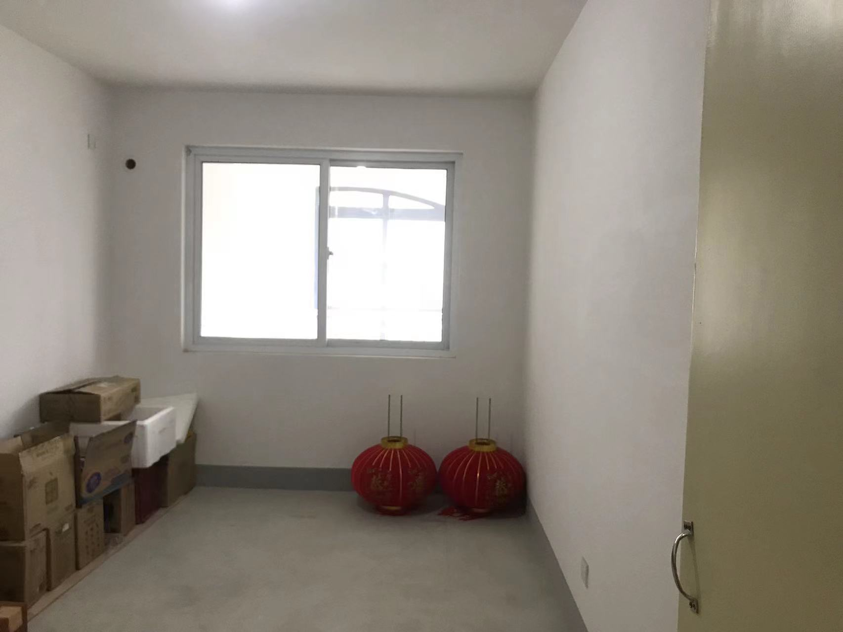 外滩花苑 3室1厅1卫 115m&sup2;