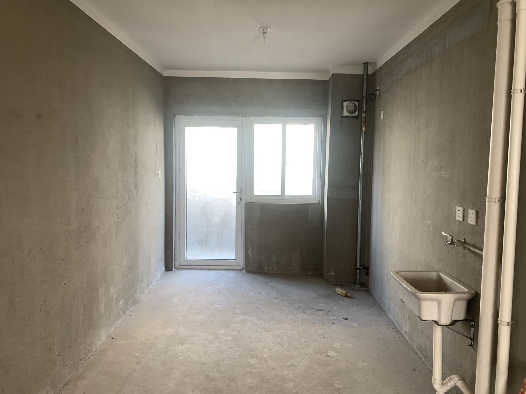 东晖花园 2室2厅1卫 90.00m&sup2;