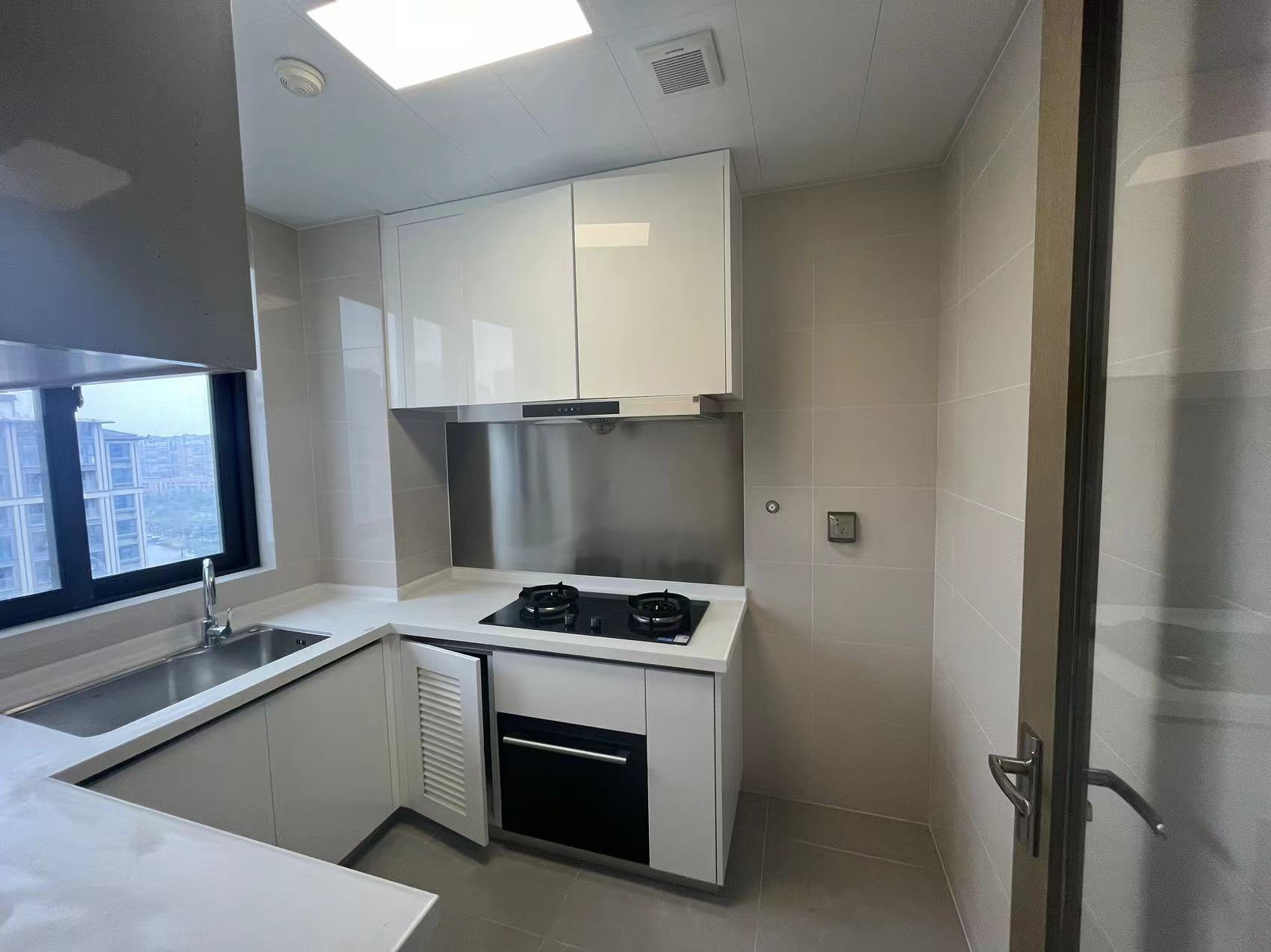 圆融玺悦 3室2厅2卫 131m&sup2;
