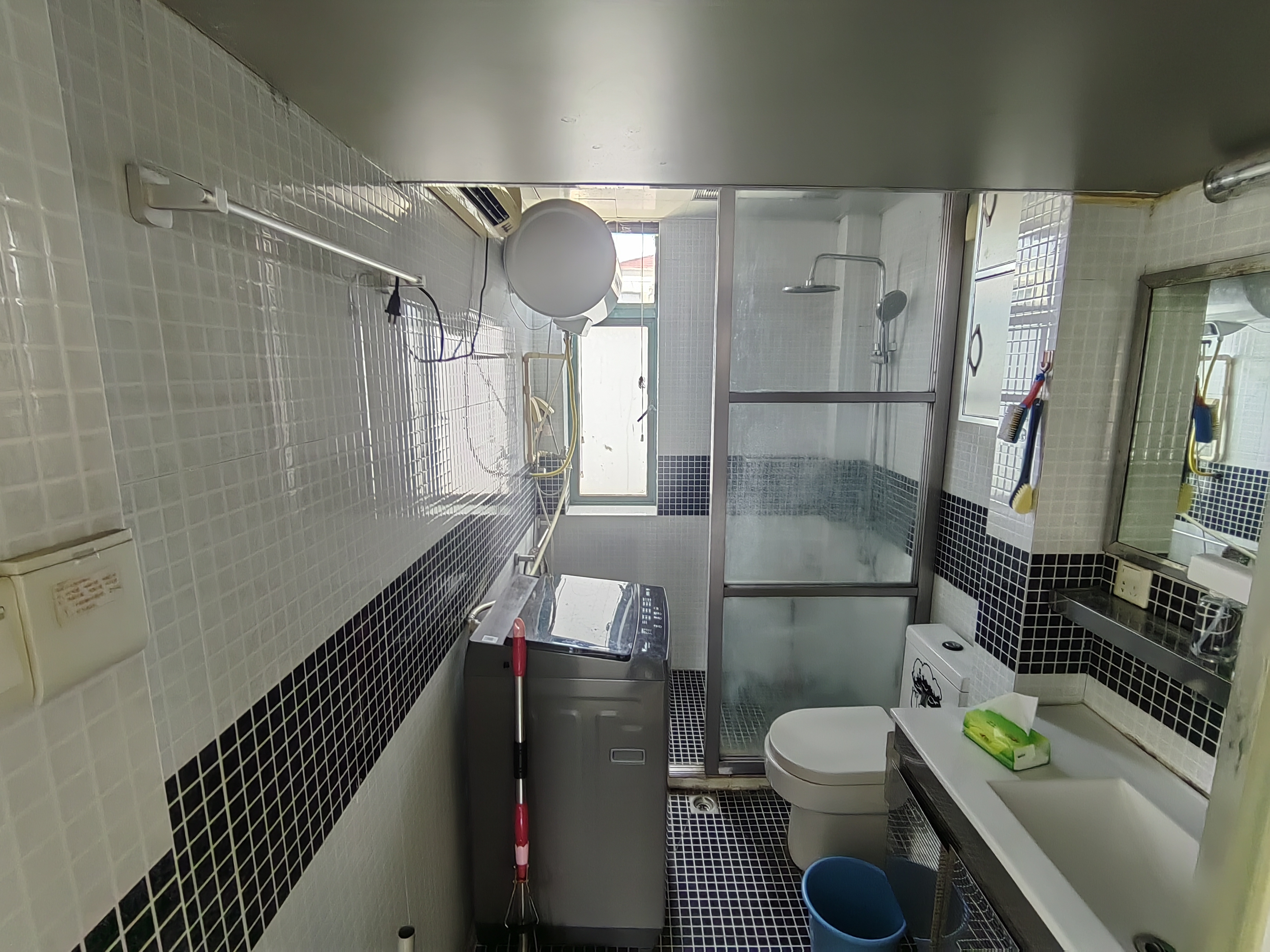 文峰新村 2室1厅1卫 63m&sup2;