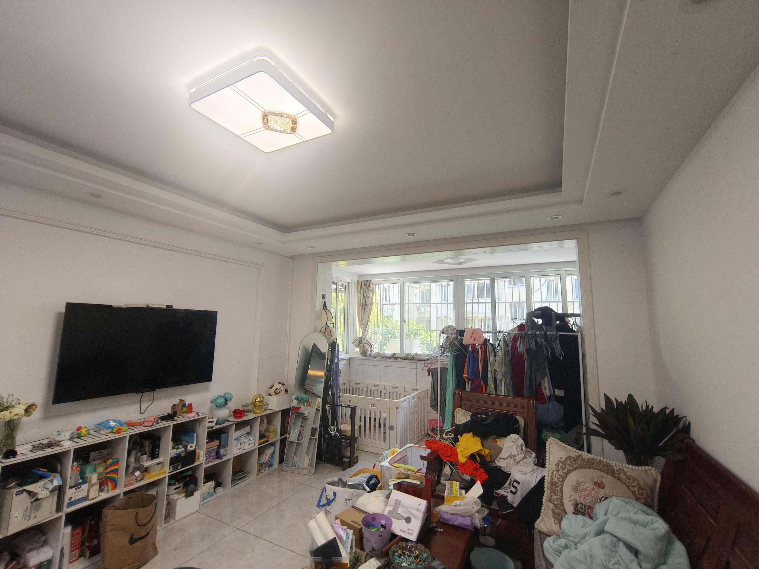 天勤家园 3室2厅1卫 115m&sup2;