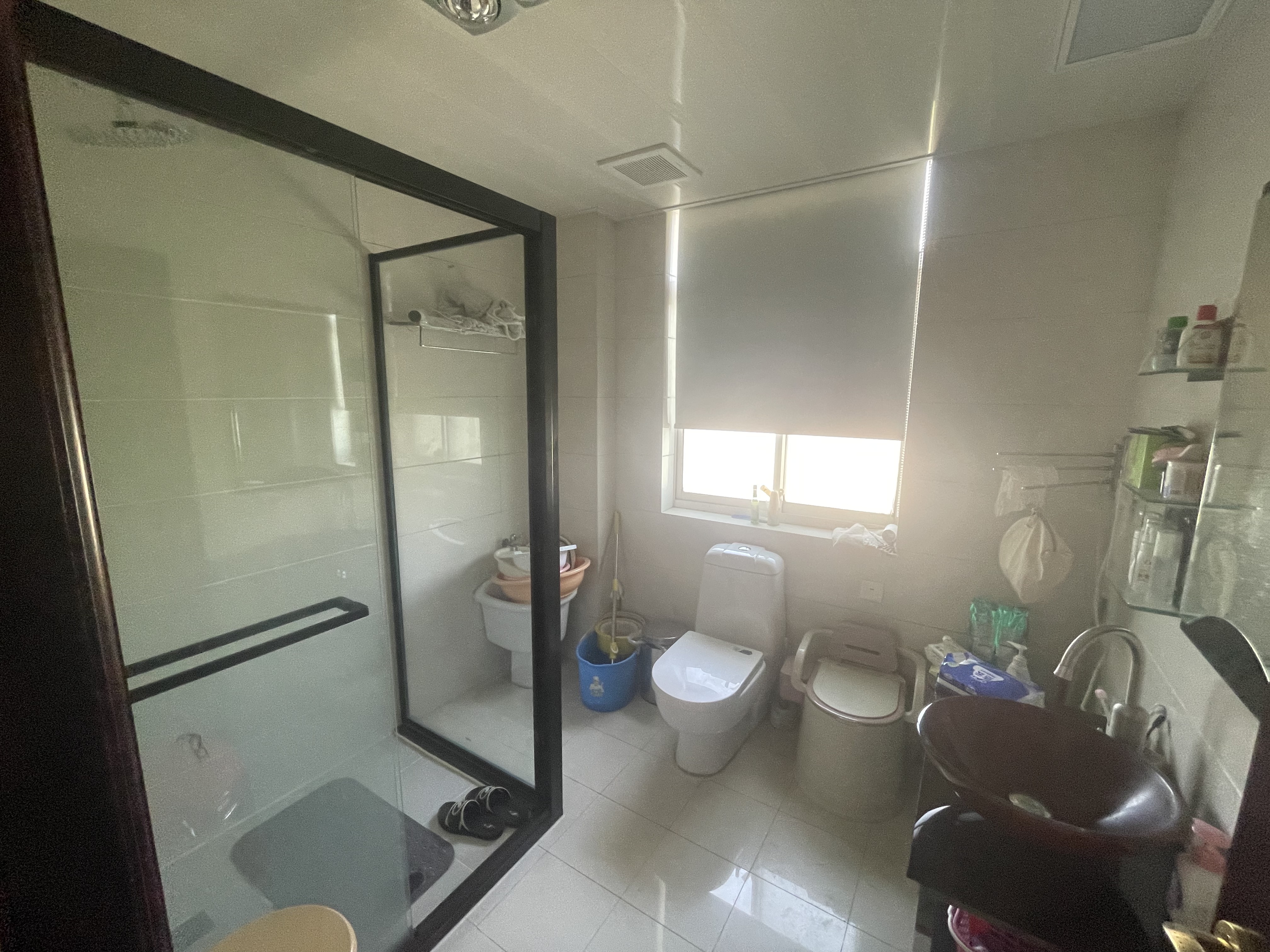 凤凰莱茵苑 5室2厅3卫 247.00m&sup2;