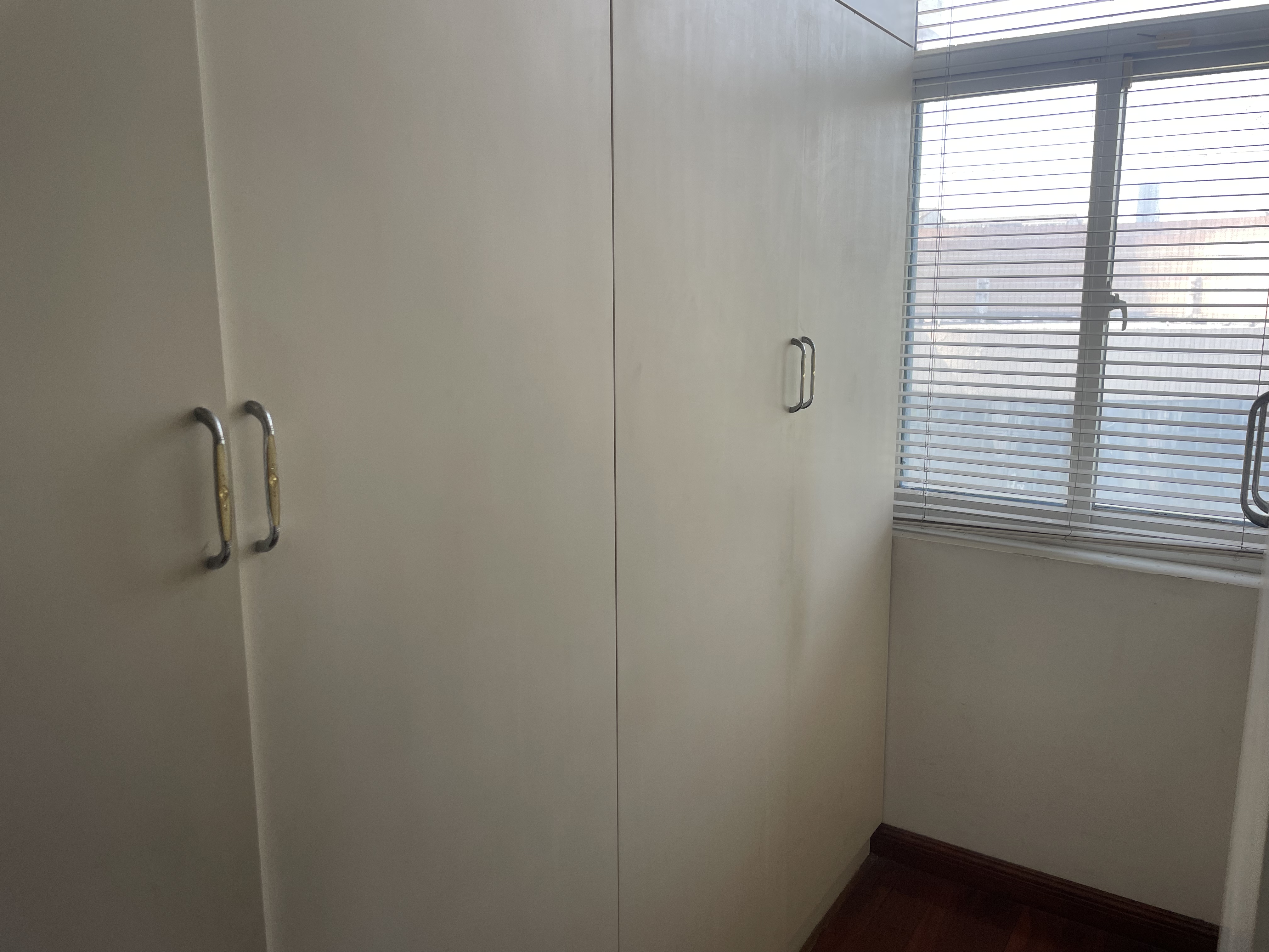 凤凰莱茵苑 5室2厅3卫 247.00m&sup2;
