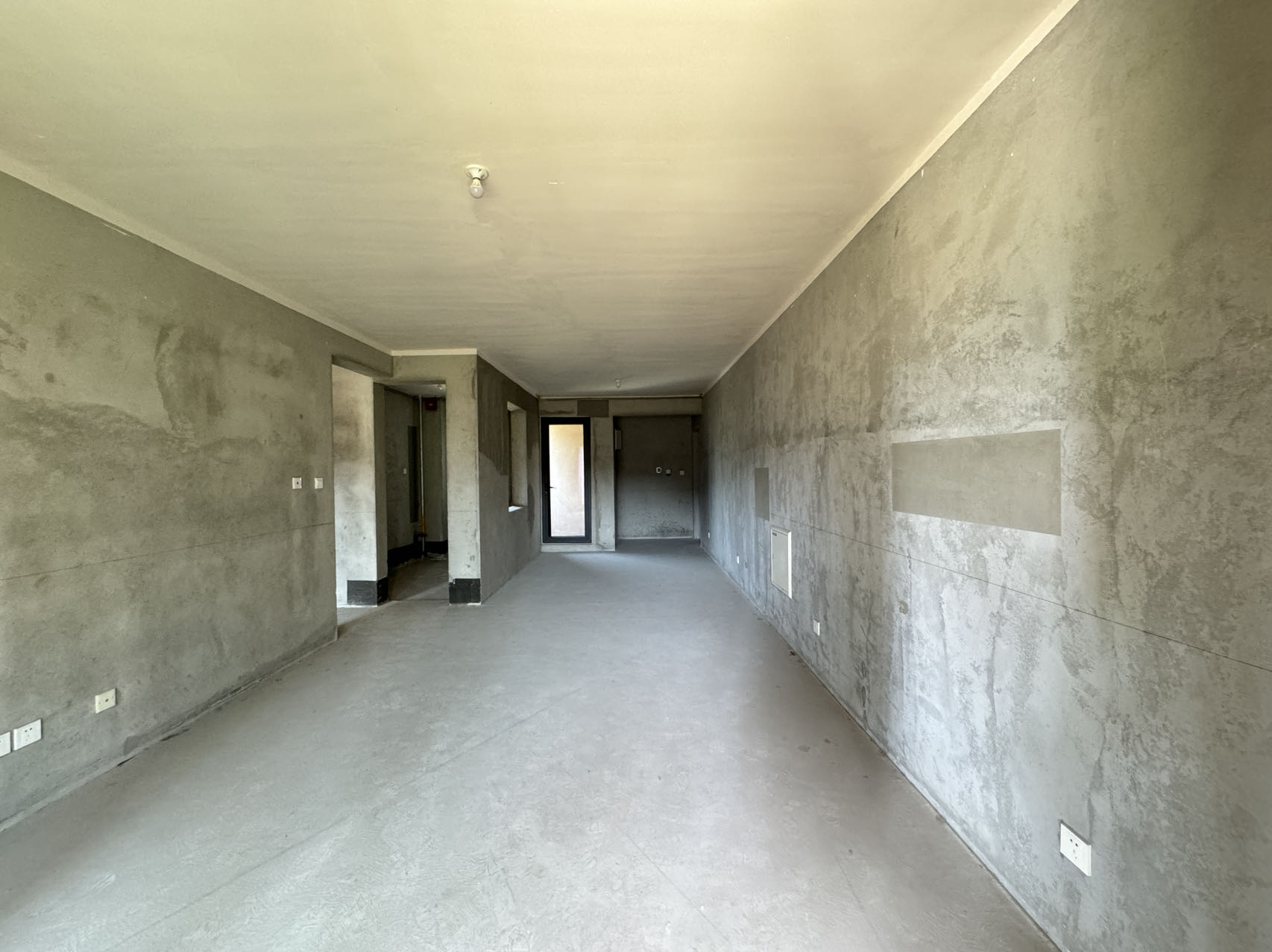 保利香槟国际 4室2厅2卫 139.56m²