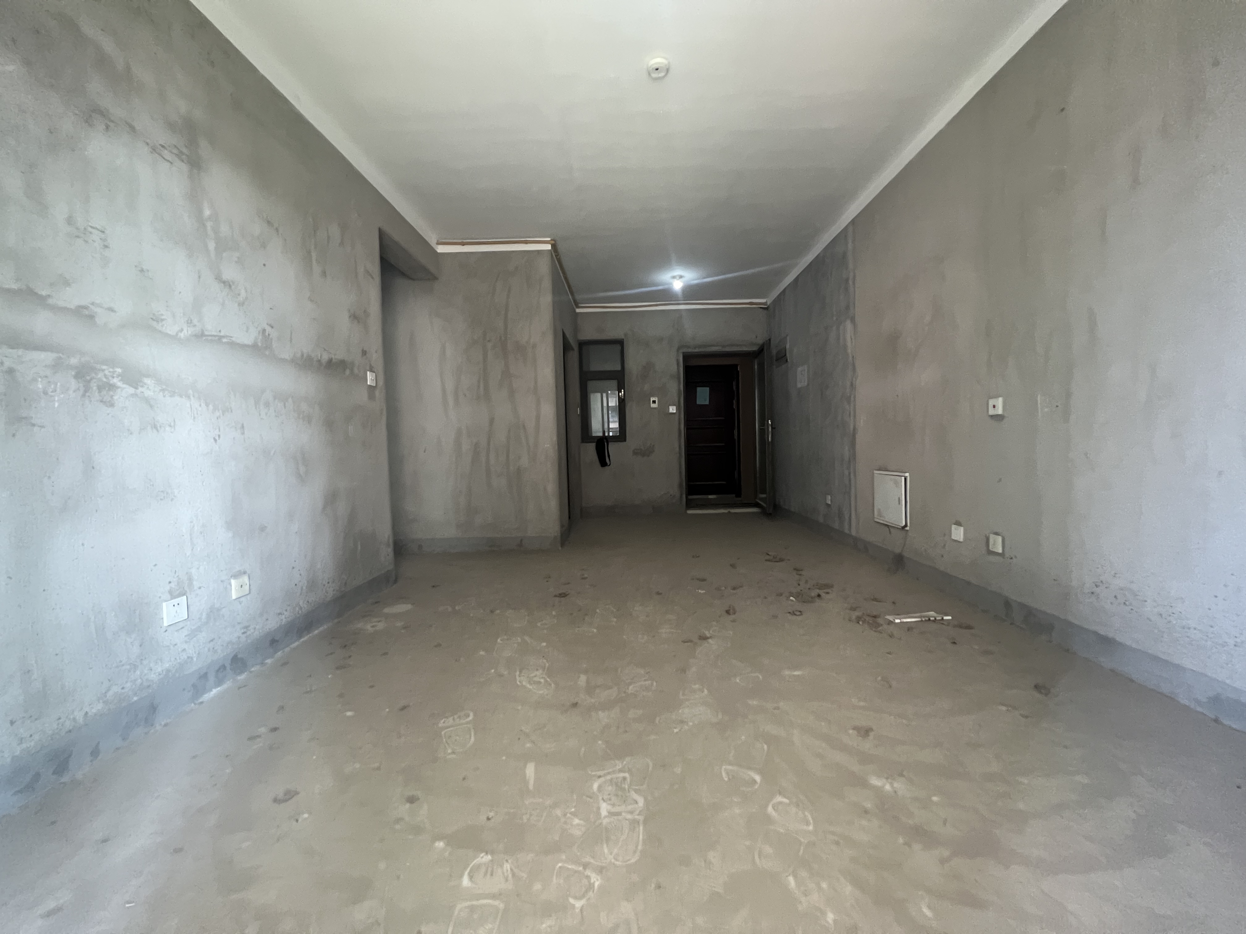 华强城 2室2厅1卫 87.64m²