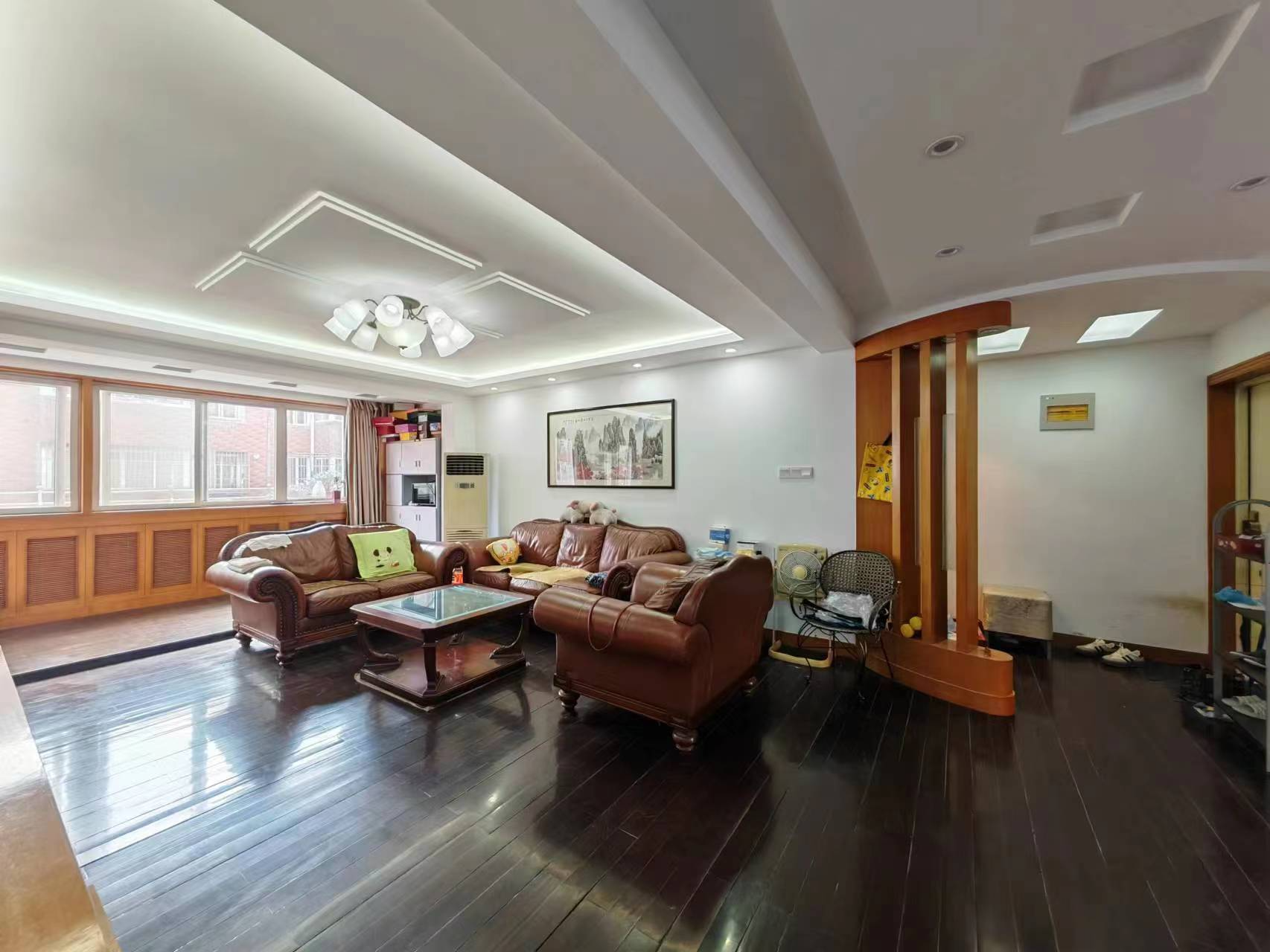 恒基花苑 4室2厅2卫 152m&sup2;