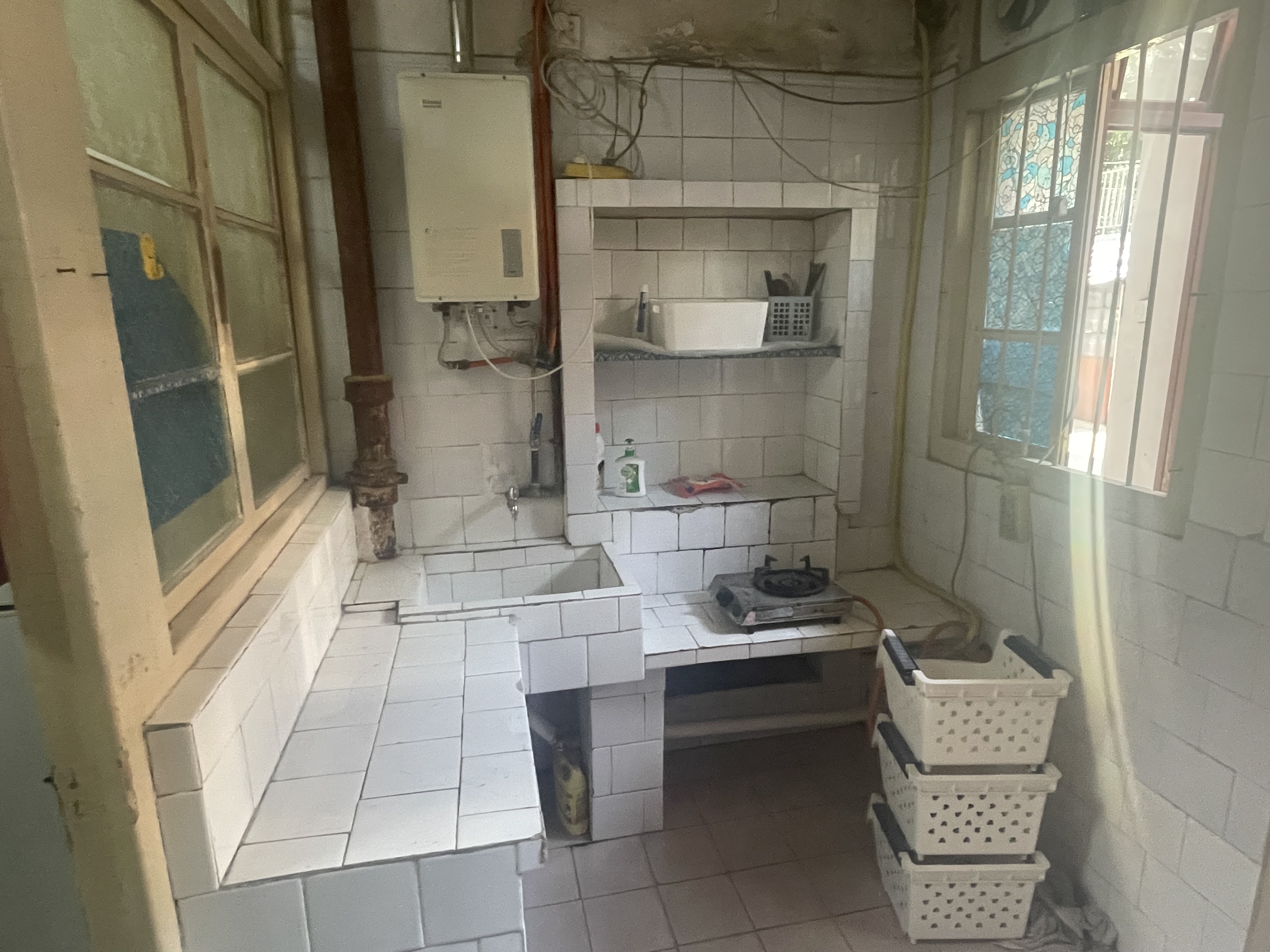 解放新村 1室1厅1卫 40m&sup2;