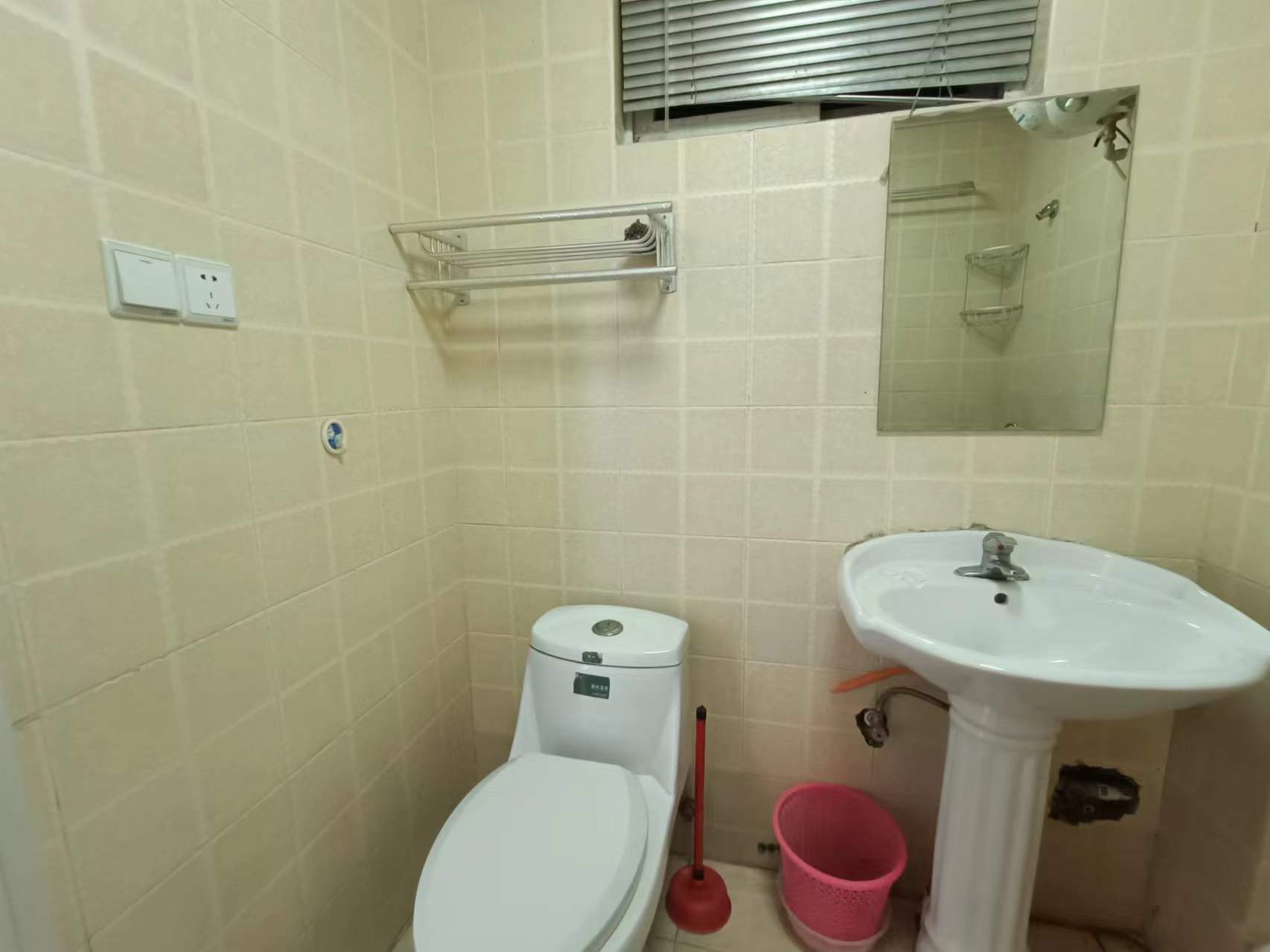 永和佳苑北区 1室1厅1卫 32m&sup2;