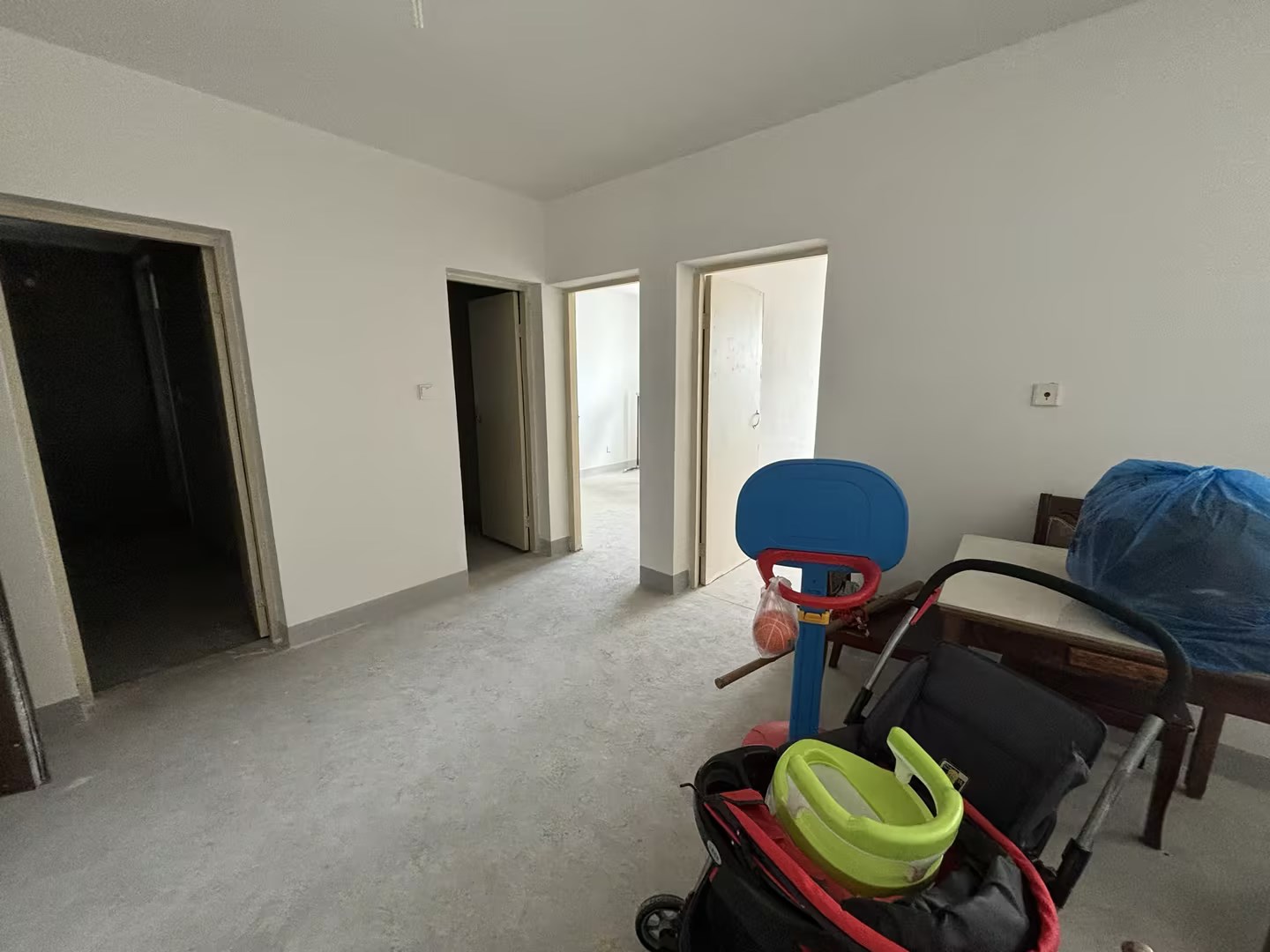 惠泽苑 2室1厅1卫 84m²