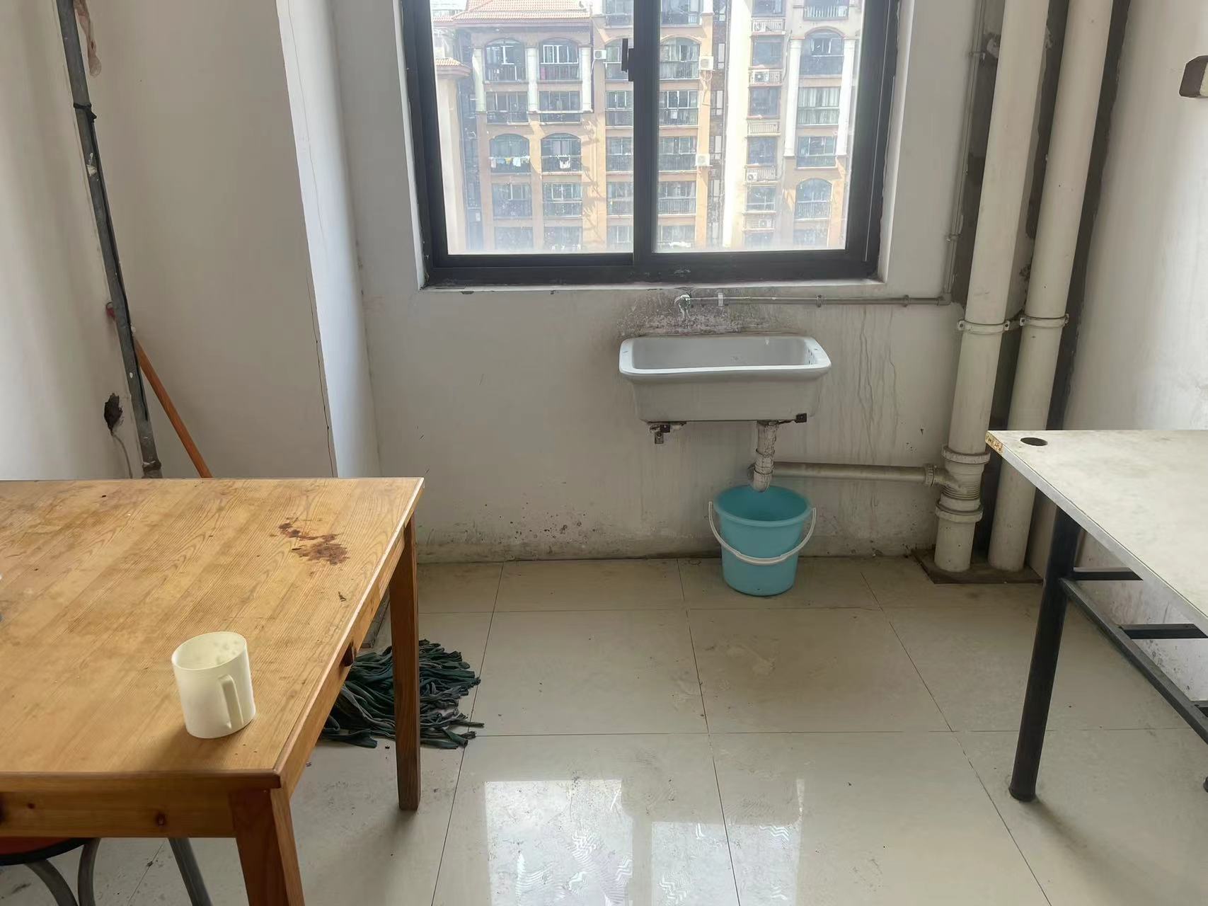 华强城 3室2厅1卫 115.23m&sup2;