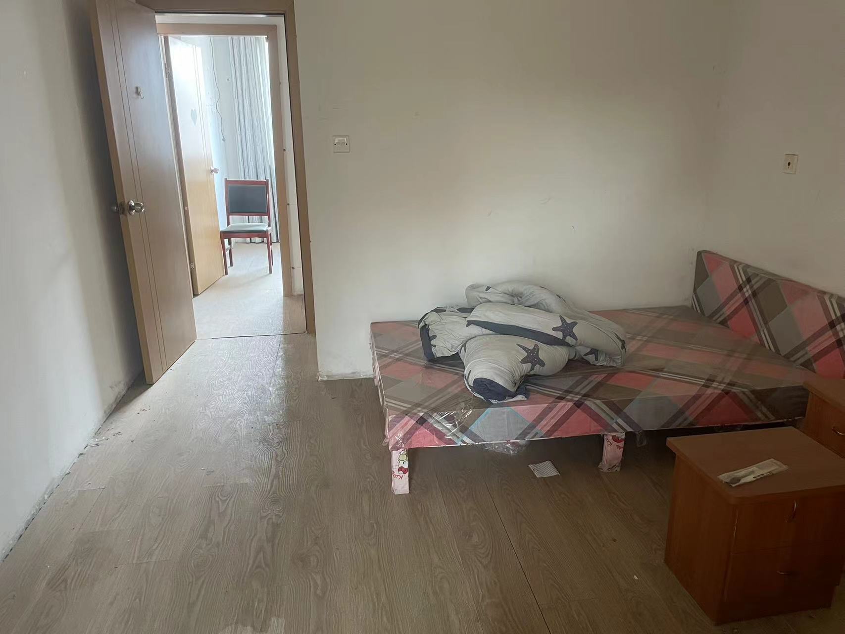 华强城 3室2厅1卫 115.23m&sup2;