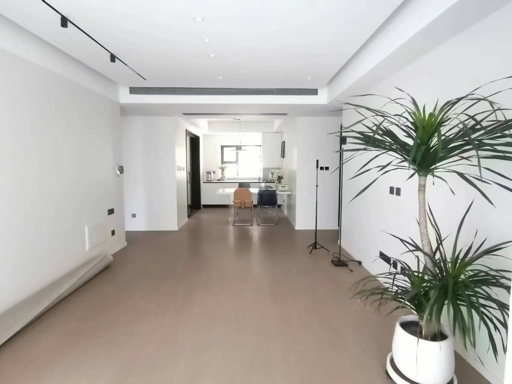 春风南岸东园 4室2厅2卫 136m²