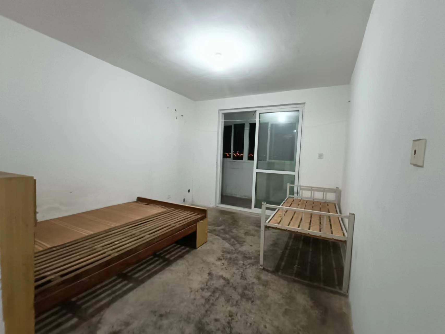 曙光福里 2室1厅1卫 80m&sup2;