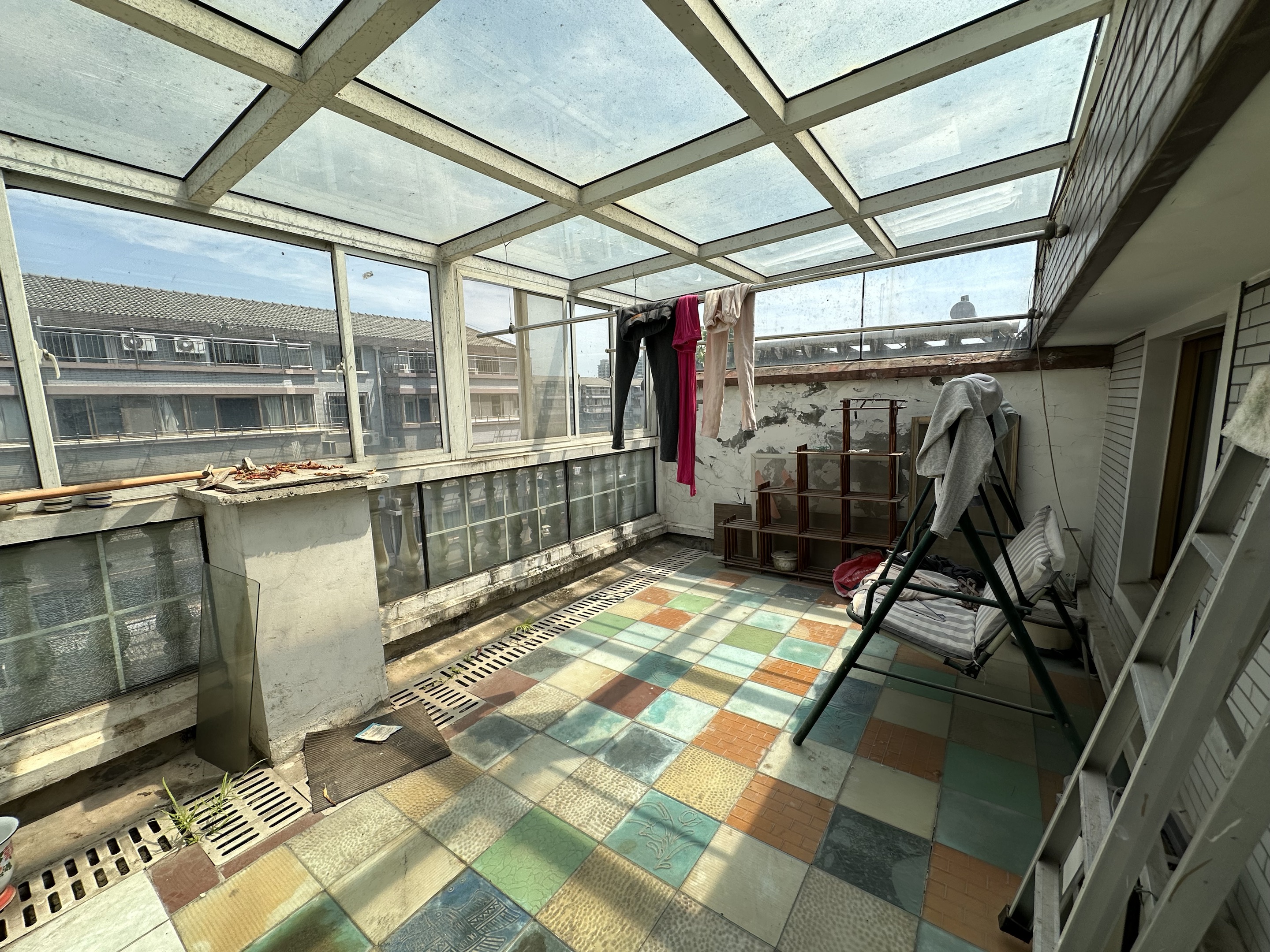 天都花苑 4室2厅2卫 101m&sup2;