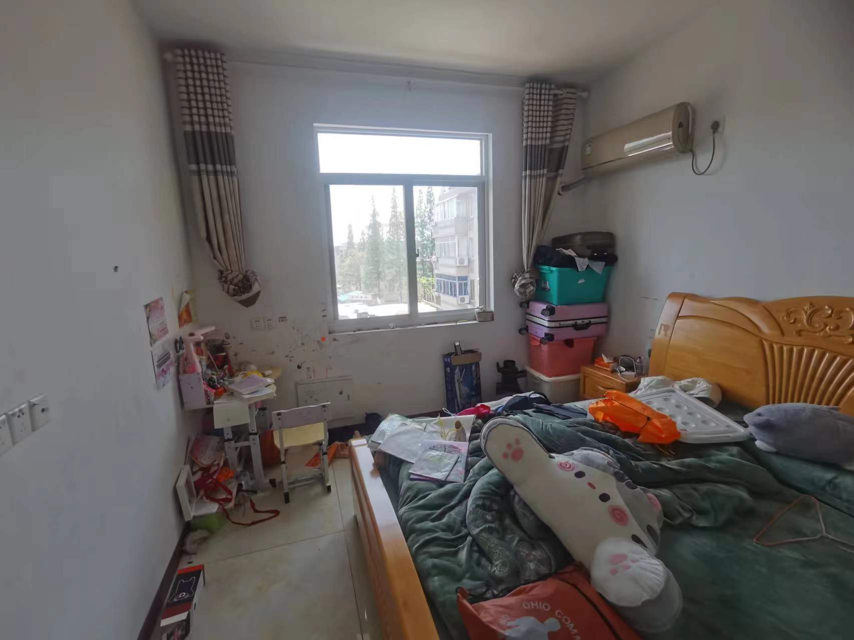 虹桥新村(朝霞路) 2室1厅1卫 64m&sup2;