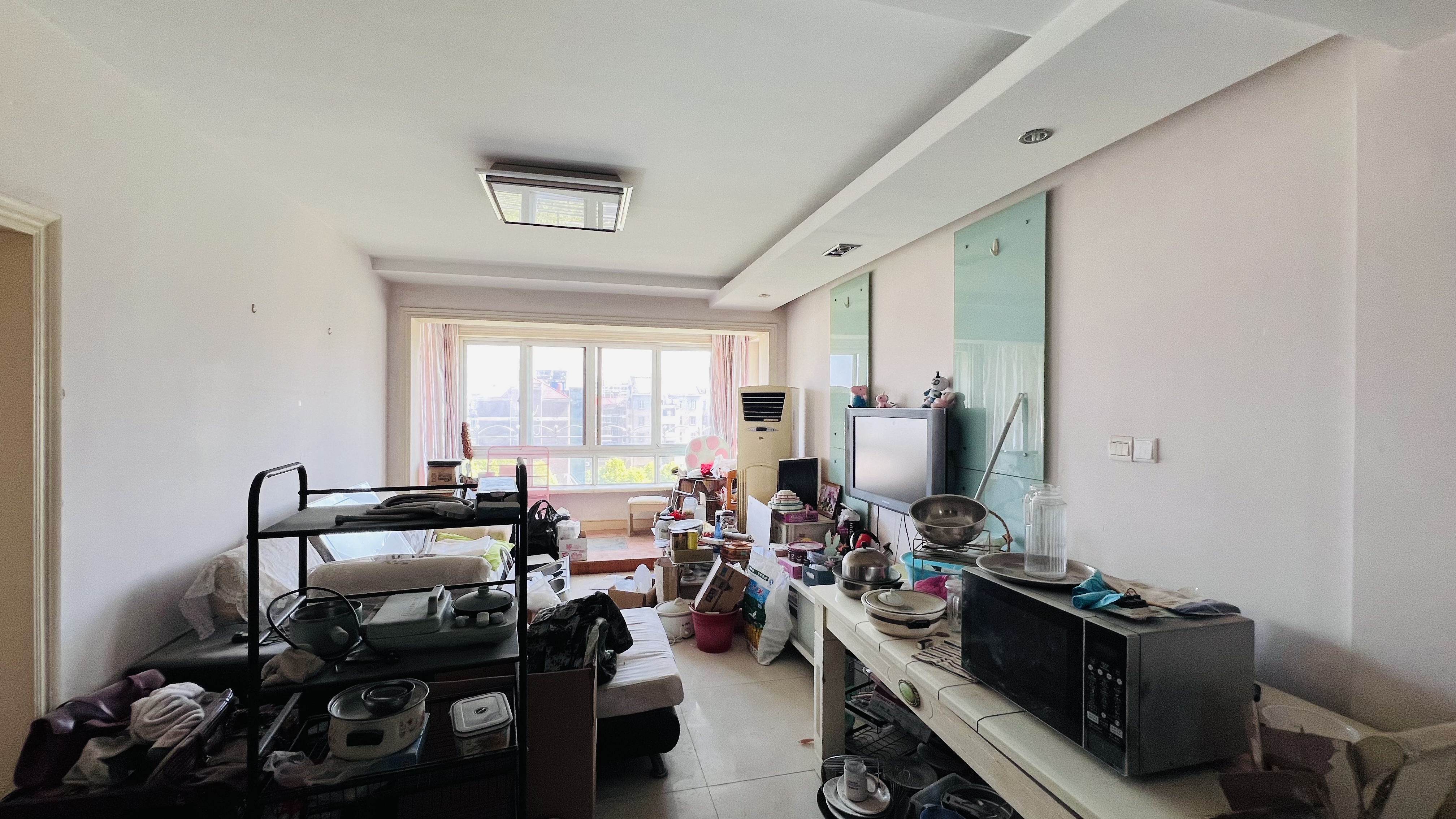 五一新村西区 4室2厅1卫 170m&sup2;